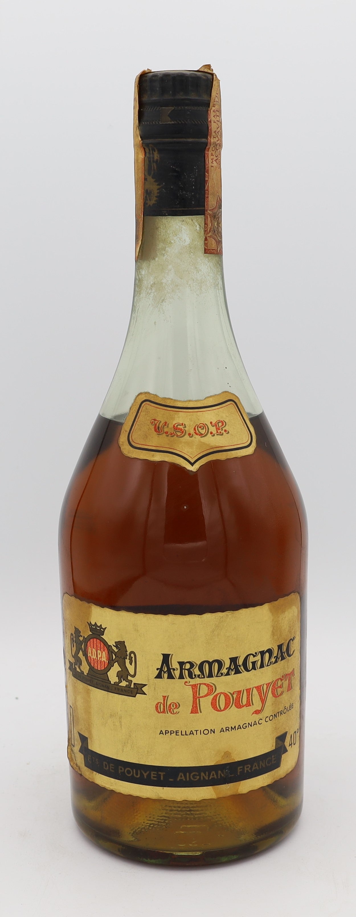 Armagnac de Pouyet VSOP Acquavite di Vino – premium aged brandy with rich, smooth flavors, crafted from fine wine distillation.