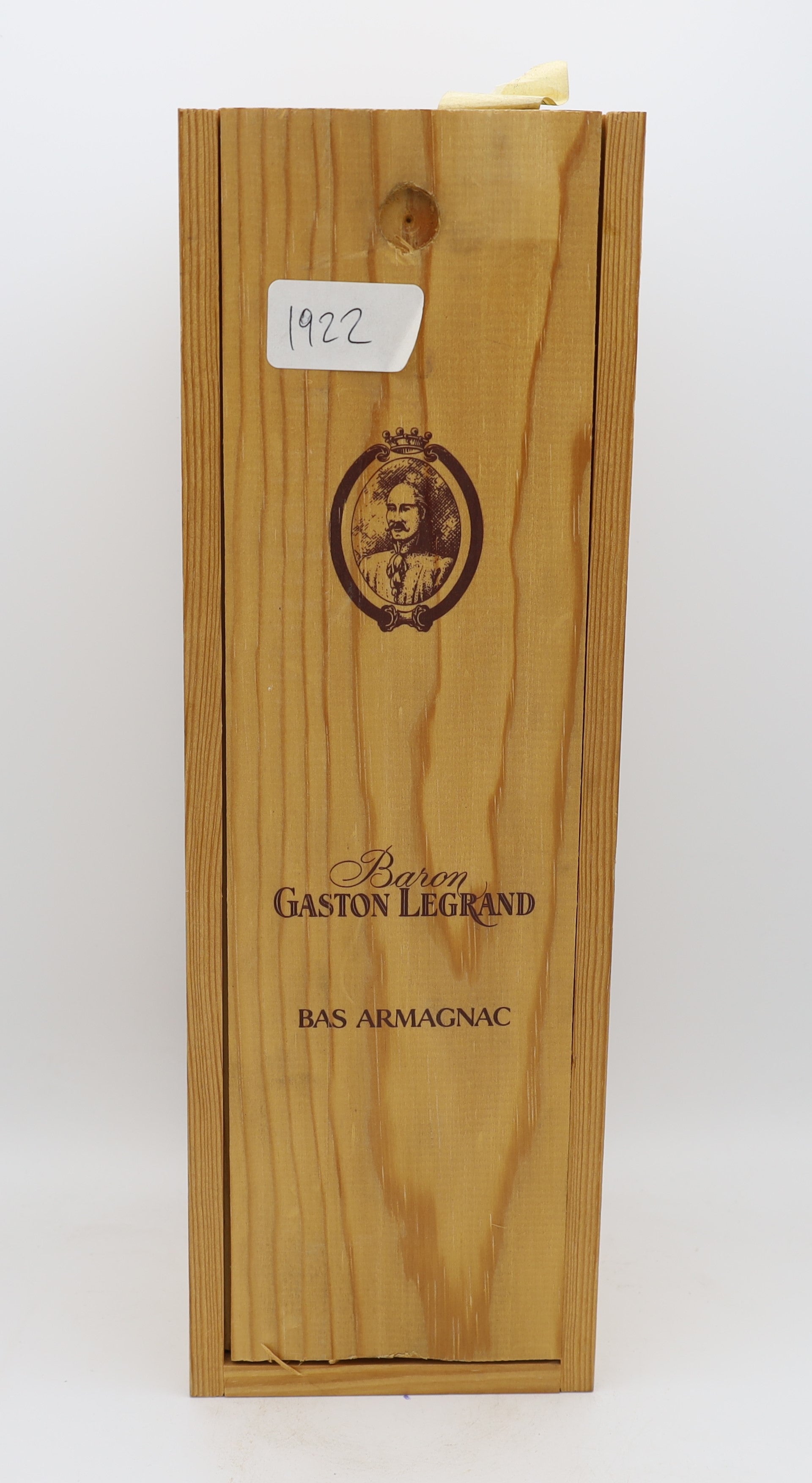 Baron G. Legrand Bas-Armagnac Vintage 1922, Reserved Treasures Club edition, presented in a collector’s box – exceptionally rare vintage brandy with rich, complex flavors.
