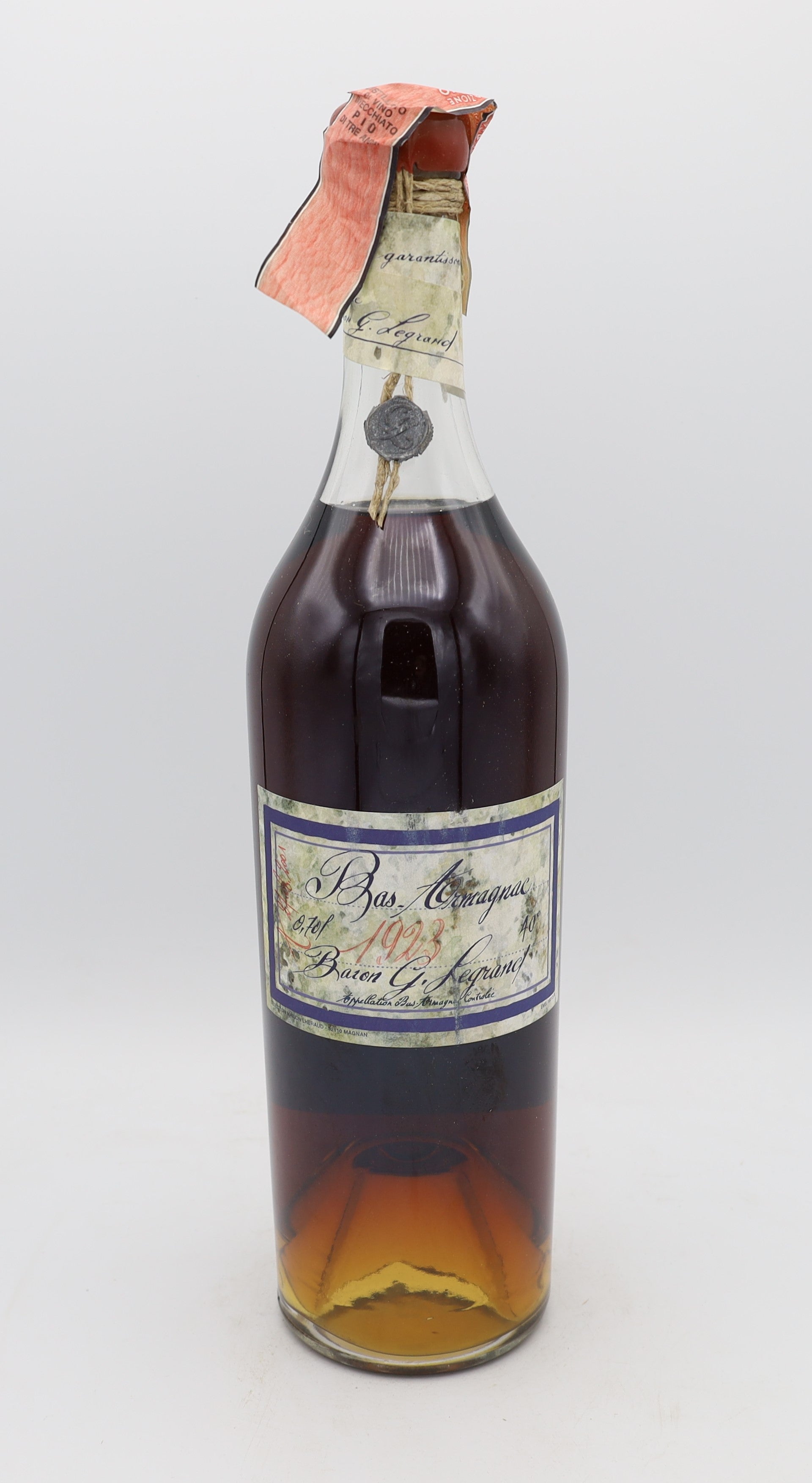 Baron G. Legrand Bas-Armagnac Vintage 1923, Reserved Treasures Club edition, presented in a collector’s box – exceptionally rare vintage brandy with rich, complex flavors.