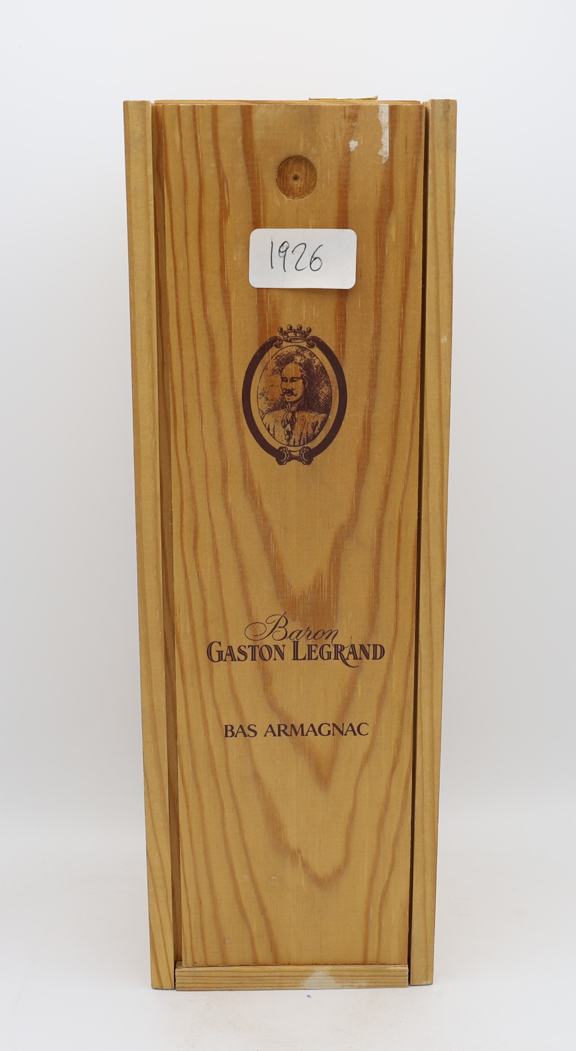 Baron G. Legrand Bas-Armagnac Vintage 1926, Reserved Treasures Club edition, presented in a collector’s box – exceptionally rare vintage brandy with rich, complex flavors.