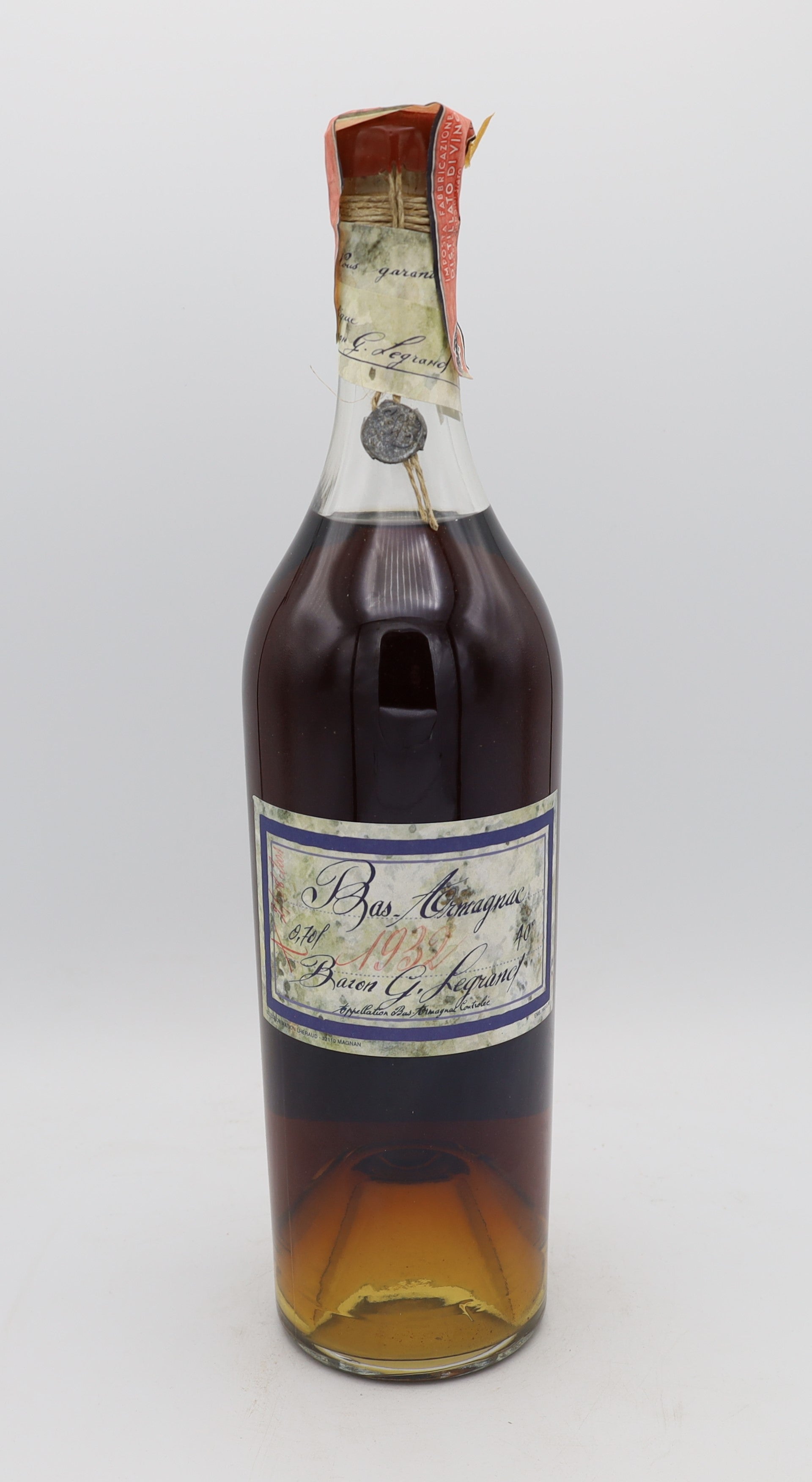 Baron G. Legrand Bas-Armagnac Vintage 1932, Reserved Treasures Club edition, presented in a collector’s box – exceptionally rare vintage brandy with rich, complex flavors.