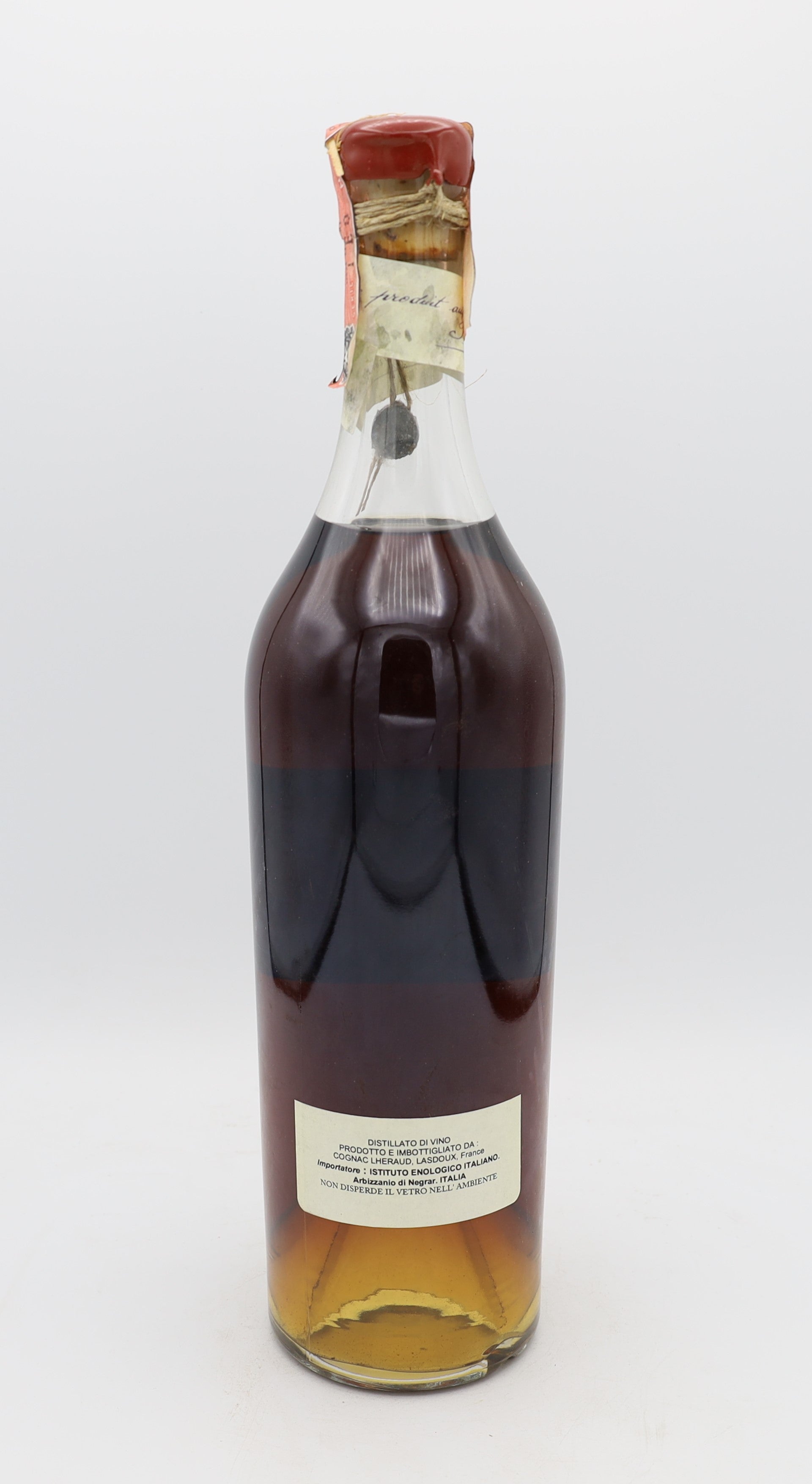 Baron G. Legrand Bas-Armagnac Vintage 1932, Reserved Treasures Club edition, presented in a collector’s box – exceptionally rare vintage brandy with rich, complex flavors.