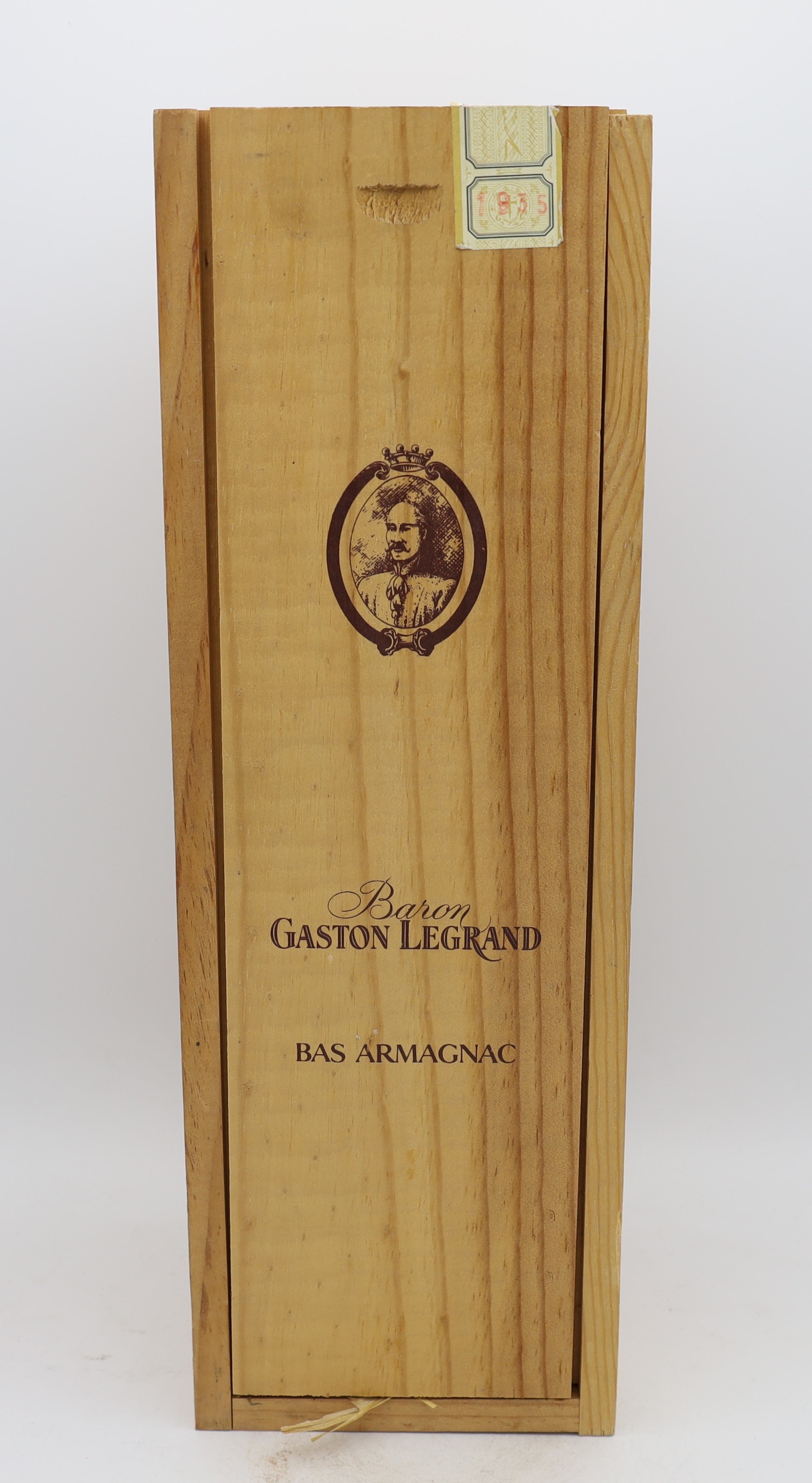 Baron G. Legrand Bas-Armagnac Vintage 1935, Reserved Treasures Club edition, presented in a collector’s box – exceptionally rare vintage brandy with rich, complex flavors.