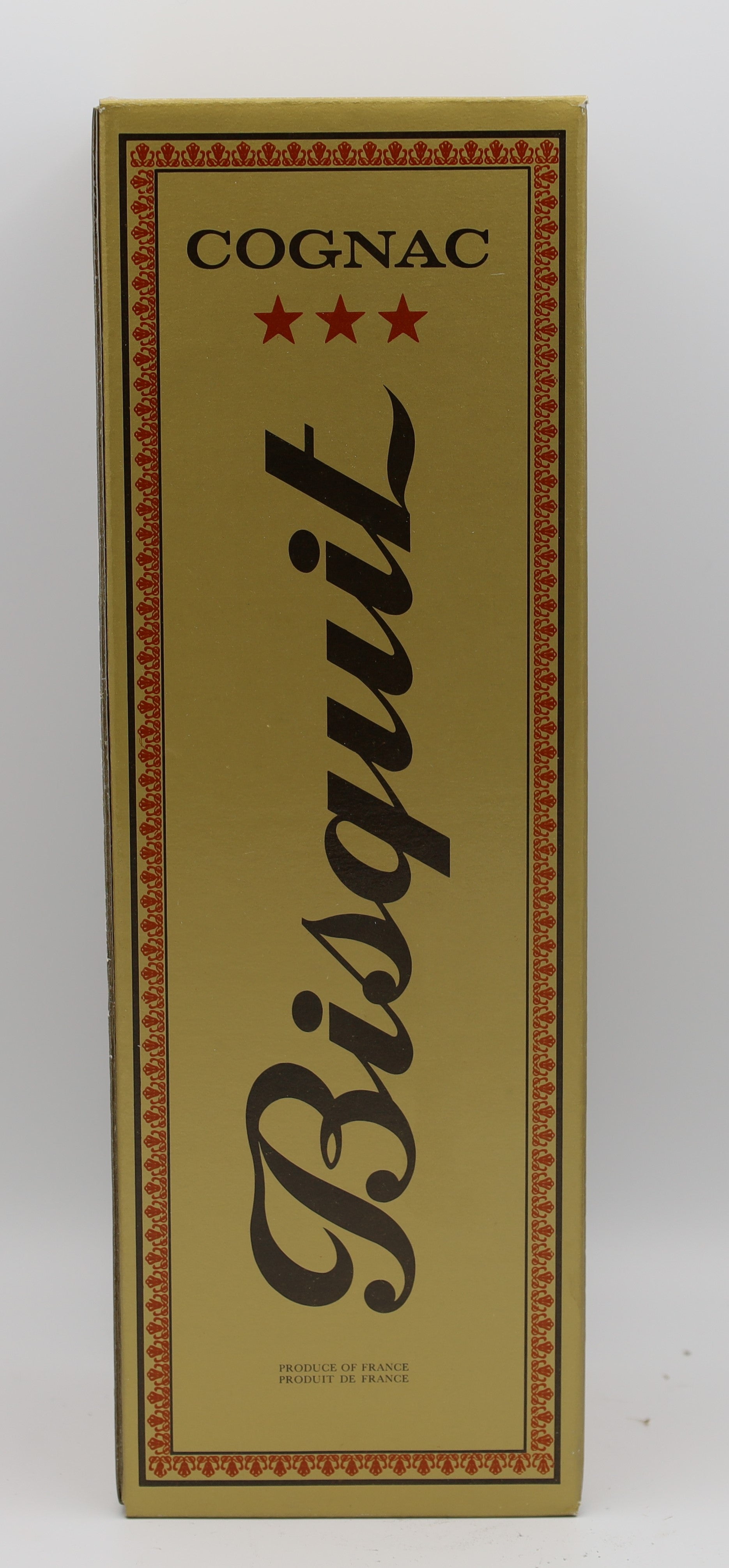 Bisquit Dubouché VSOP Cognac Acquavite di Vino – elegant French brandy with rich amber hue, smooth vanilla and oak notes, matured to perfection for refined taste.