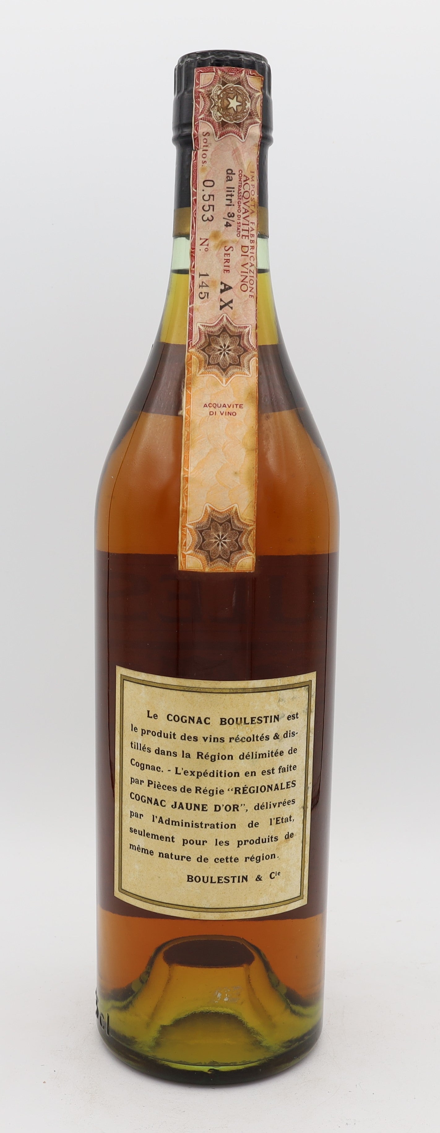Boulestin & Co Cognac 3 Stars – traditional French cognac with golden amber color, balanced aroma of fruit and oak, representing classic craftsmanship and smooth flavor.