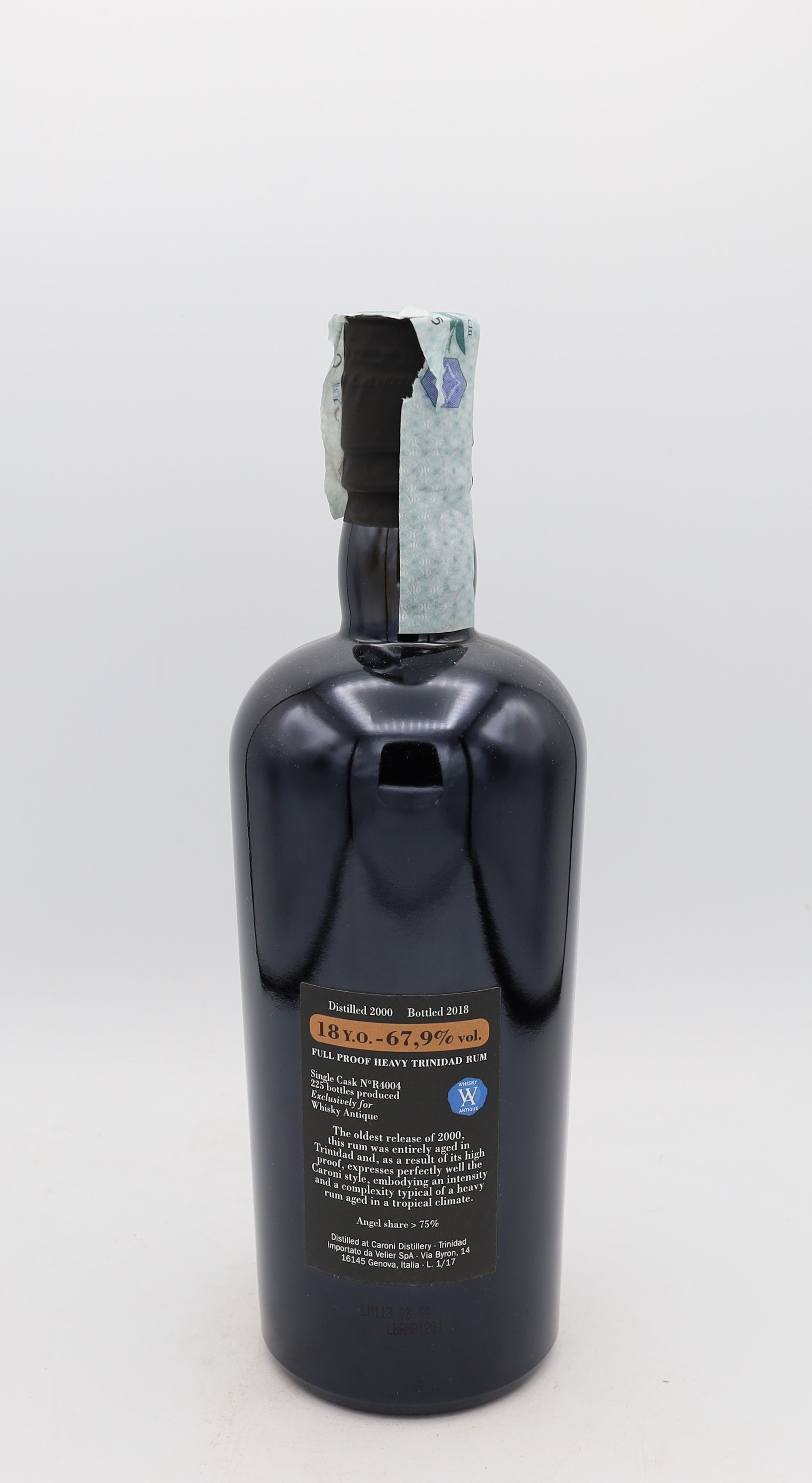 Caroni Rum Single Cask R4004 – 18-year-old vintage 2000, Massimo Righi & Diego Sandrin, premium Old Whisky presentation box, Reserved Treasures Club collectible