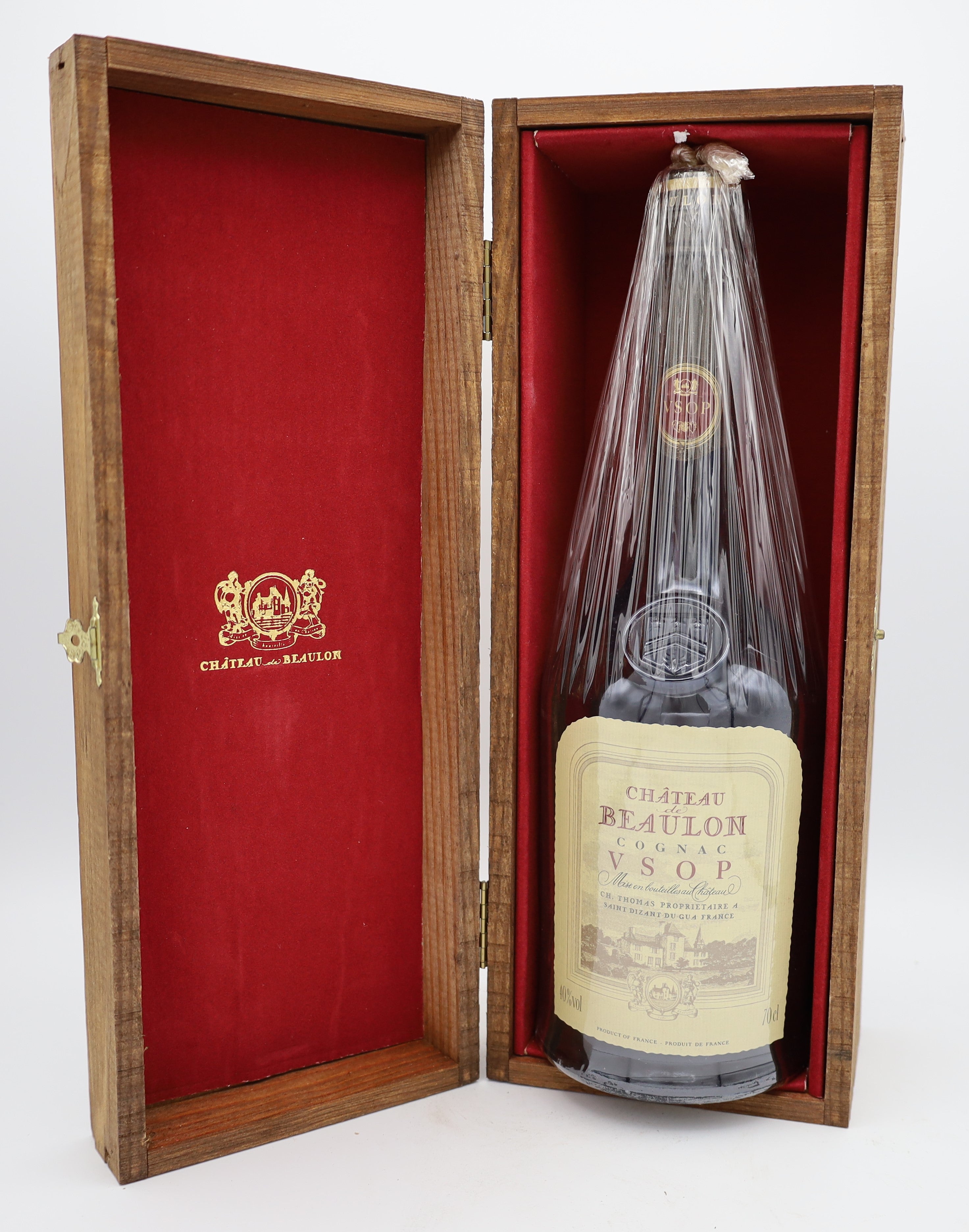 Château de Beaulon VSOP Cognac, 12 years old – premium French brandy with smooth, rich flavors and elegant aroma, ideal for collectors and connoisseurs.