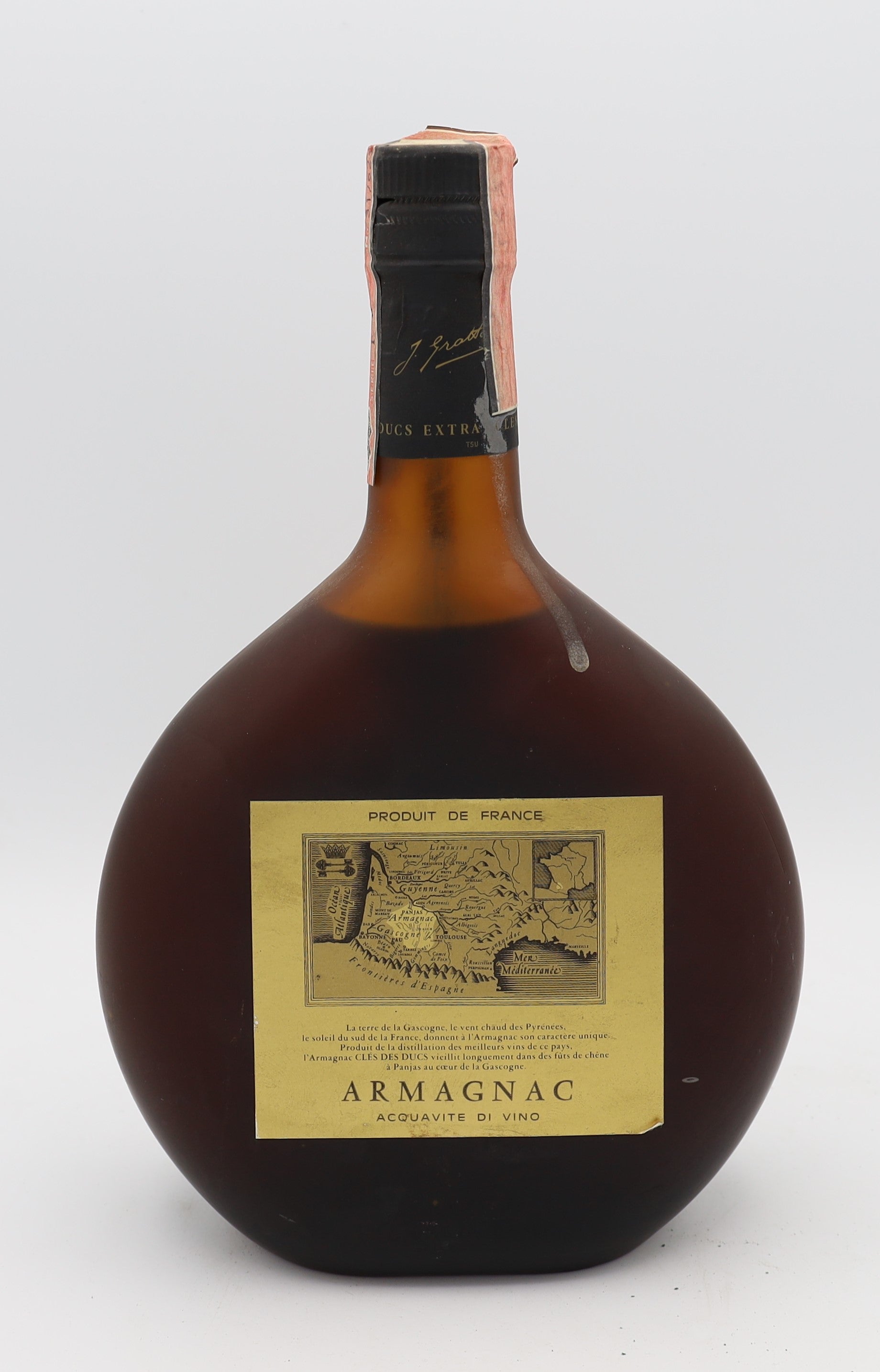 Clés des Ducs Armagnac Extra Grande Reserve 21YO in dumpy bottle – rare aged brandy with rich, complex flavors, crafted for collectors and connoisseurs.