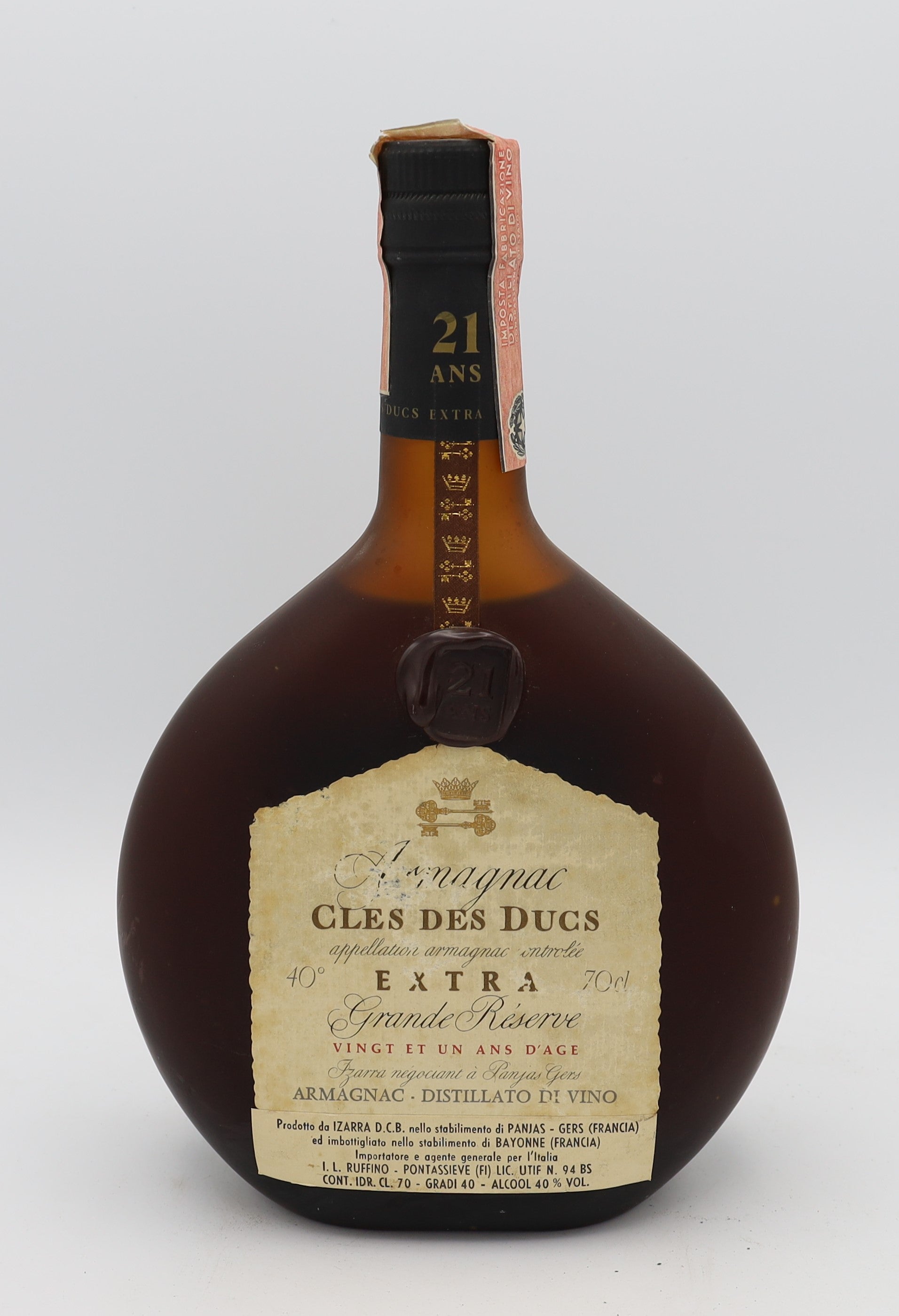 Clés des Ducs Armagnac Extra Grande Reserve 21YO in dumpy bottle – rare aged brandy with rich, complex flavors, crafted for collectors and connoisseurs.