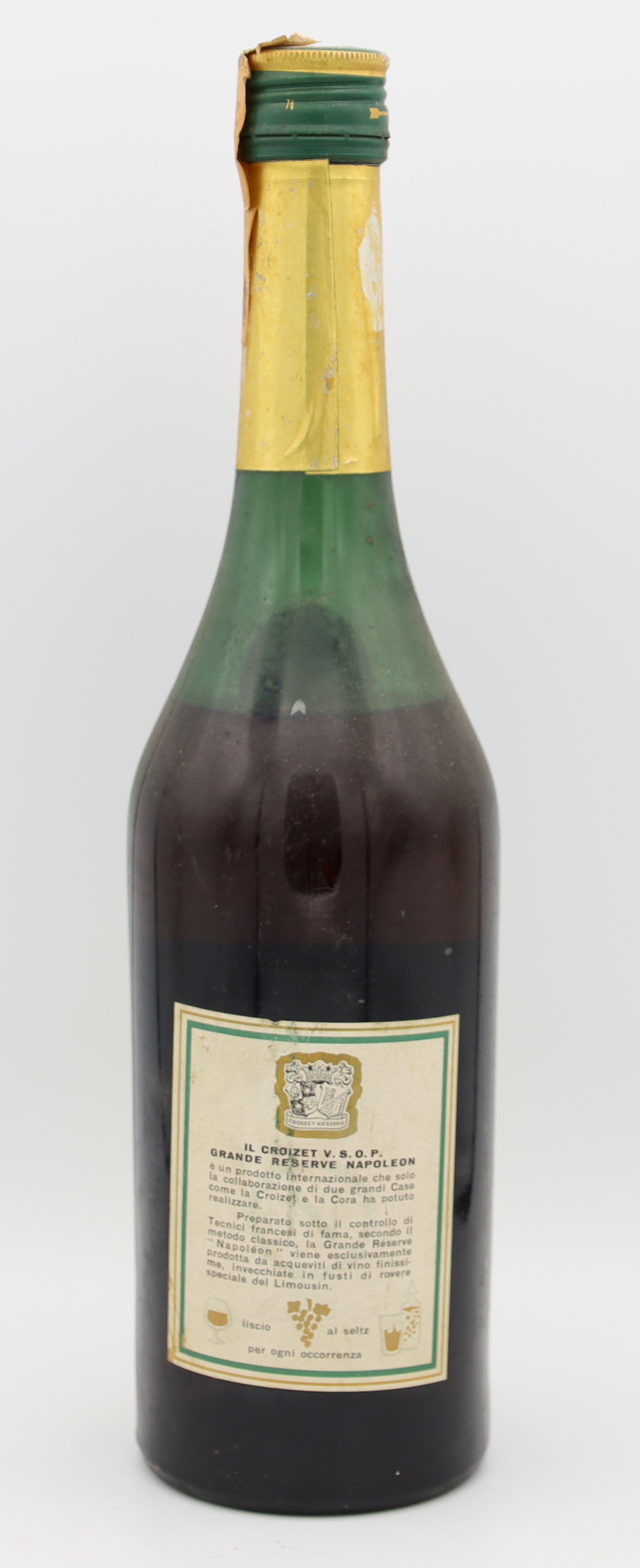 Croizet VSOP Grande Reserve Cognac Napoleon – rich and refined French cognac with elegant aroma and smooth taste, perfect for collectors and connoisseurs.