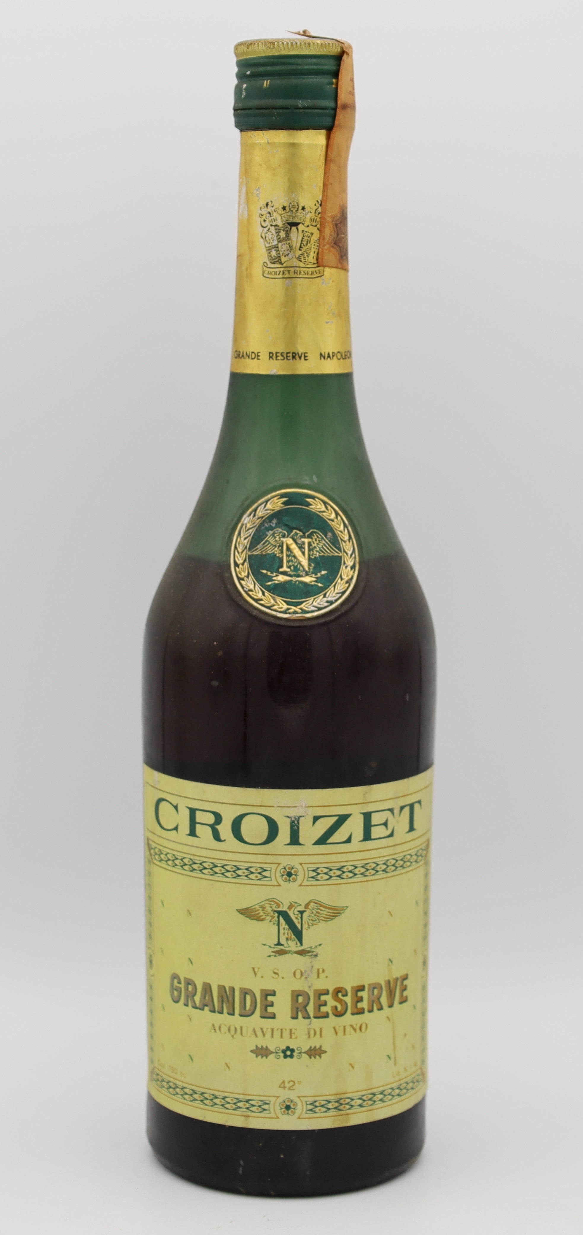 Croizet VSOP Grande Reserve Cognac Napoleon – rich and refined French cognac with elegant aroma and smooth taste, perfect for collectors and connoisseurs.