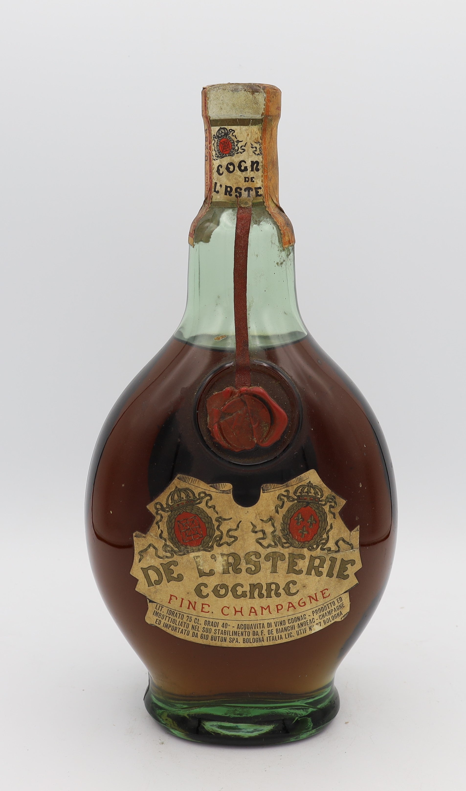 De L’Asterie Fine Champagne Cognac – vintage 1965, premium French brandy with rich, smooth flavors and amber color, ideal for collectors and connoisseurs.