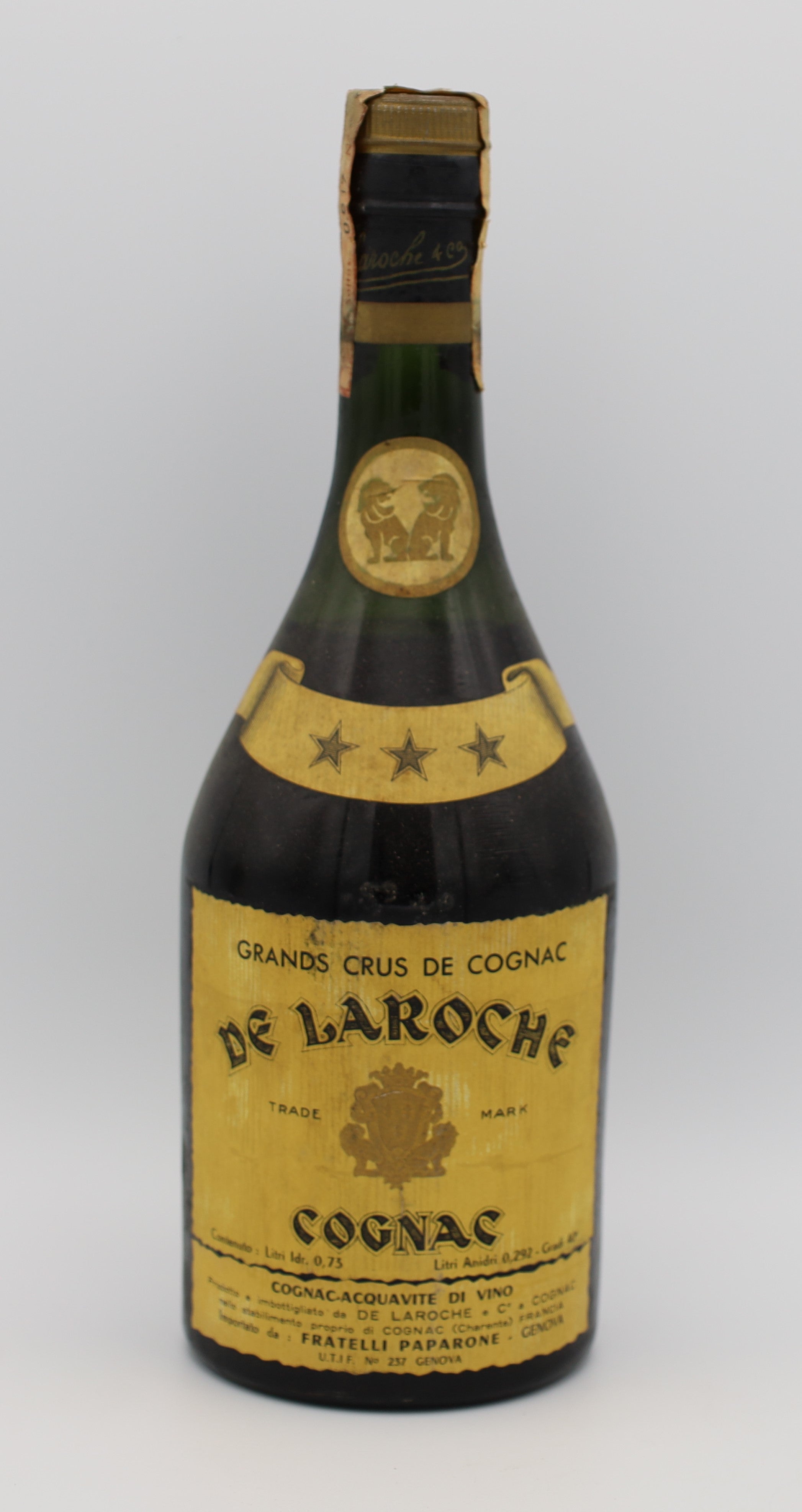 DeLaroche Grands Crus de Cognac Three Stars – premium French cognac with complex aroma, smooth and refined flavors, ideal for collectors and connoisseurs.