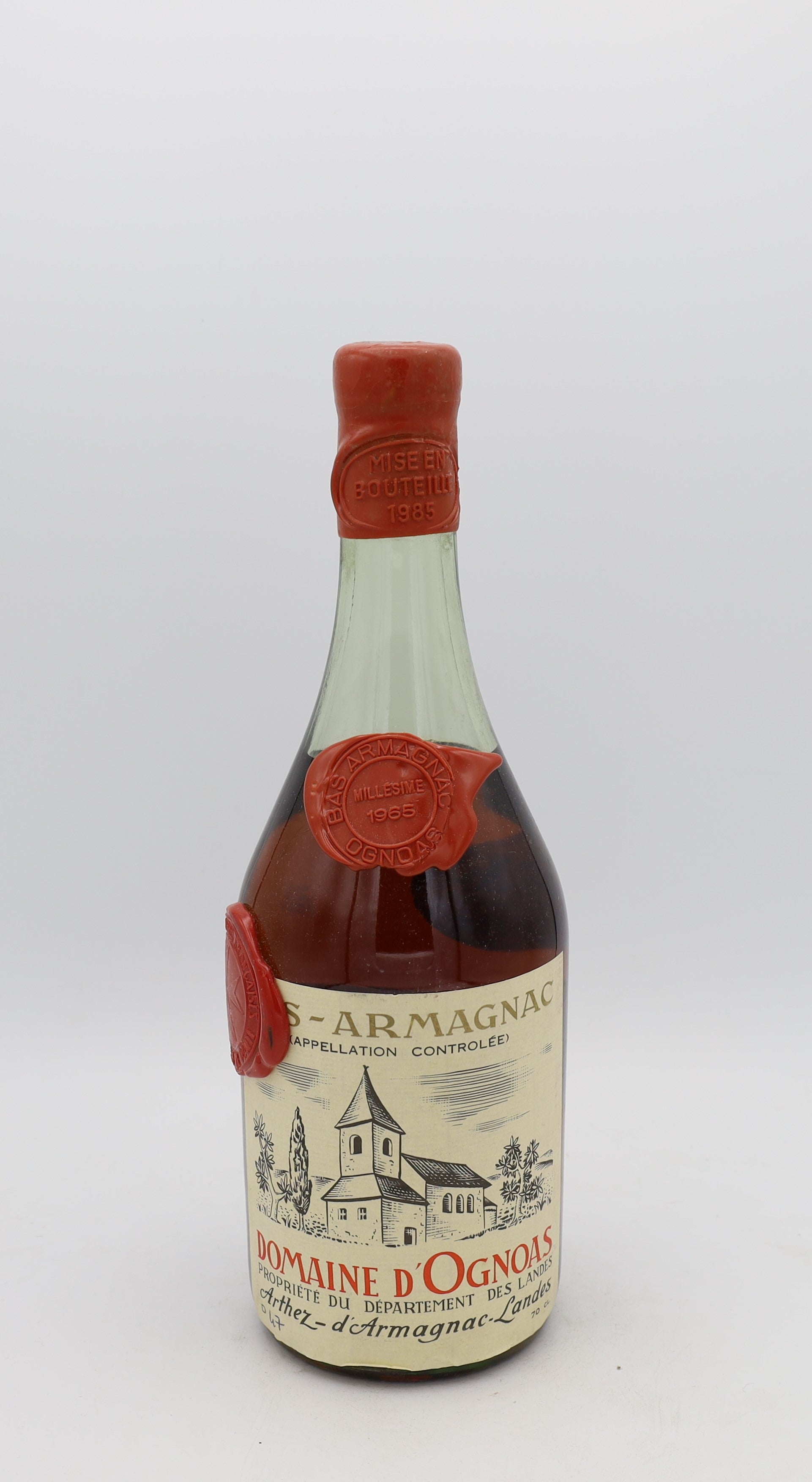Domaine d’Ognoas Bas-Armagnac Vintage 1965, Reserved Treasures Club edition – rare vintage brandy with rich, complex flavors, perfect for collectors.