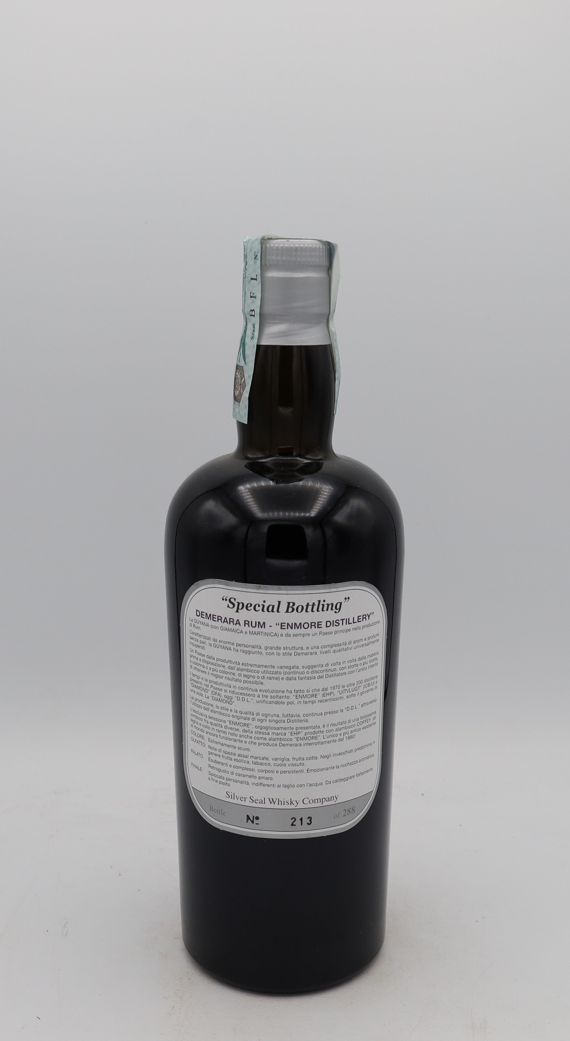 Demerara Rum Vintage 1977
