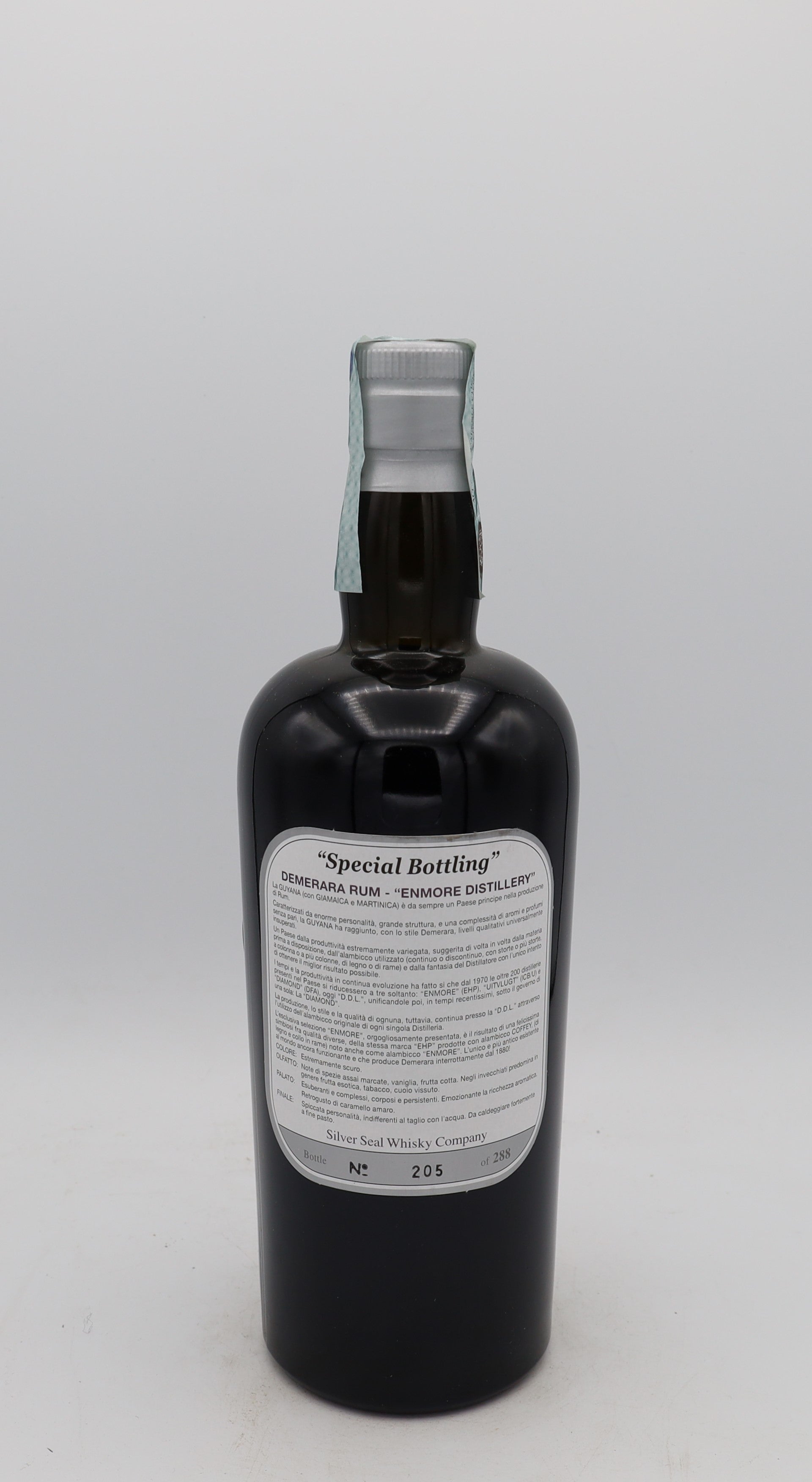 Demerara Rum Vintage 1977