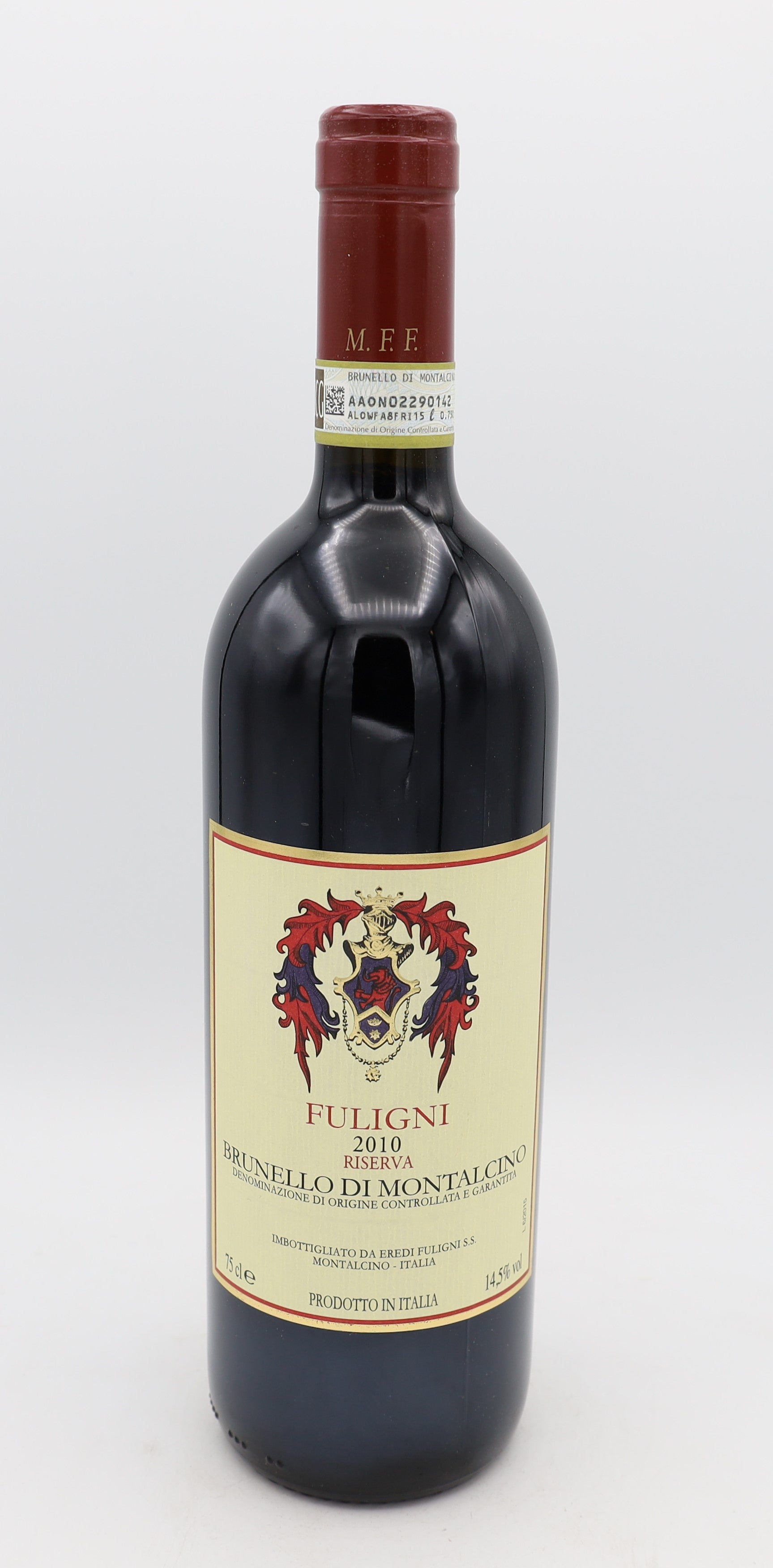 Fuligni Riserva 2010 Brunello di Montalcino DOCG, presented in a wooden case – premium Italian red wine with rich, complex flavors and elegant structure.
