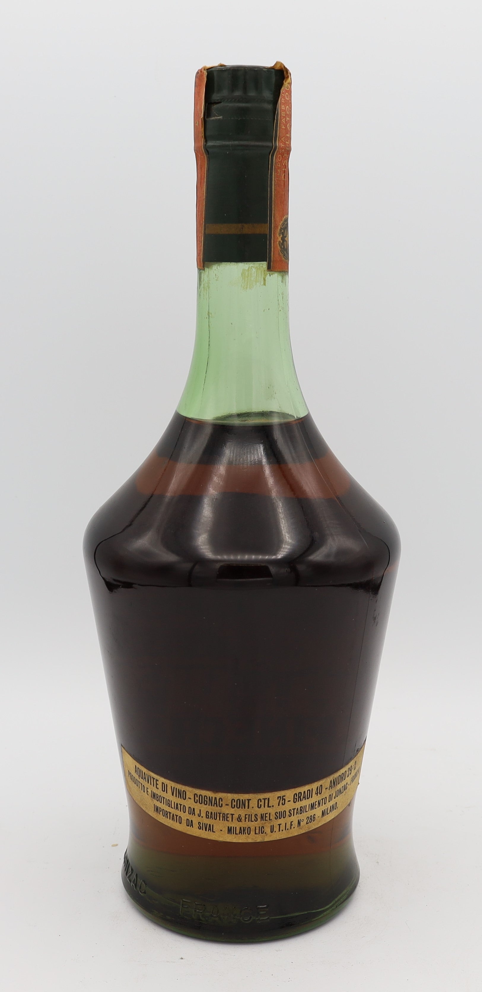 Gautret Fine Champagne Cognac – premium French brandy crafted from Fine Champagne eaux-de-vie, offering rich, smooth flavors and elegant character, ideal for collectors and connoisseurs.