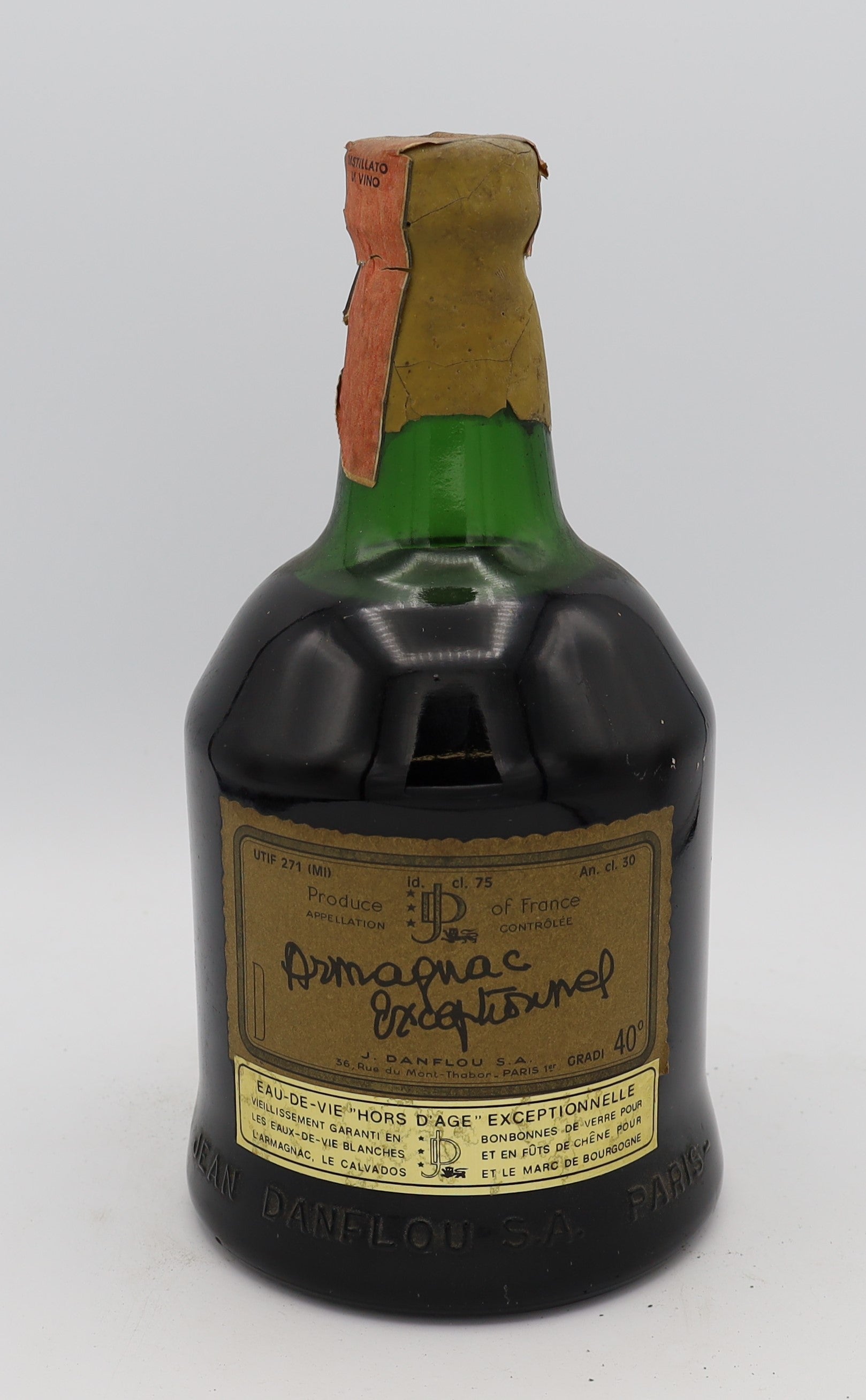 J. Danflou Armagnac Exceptionnel Hors d’Âge with gold cap – rare premium aged brandy with rich, complex flavors, ideal for collectors and connoisseurs.