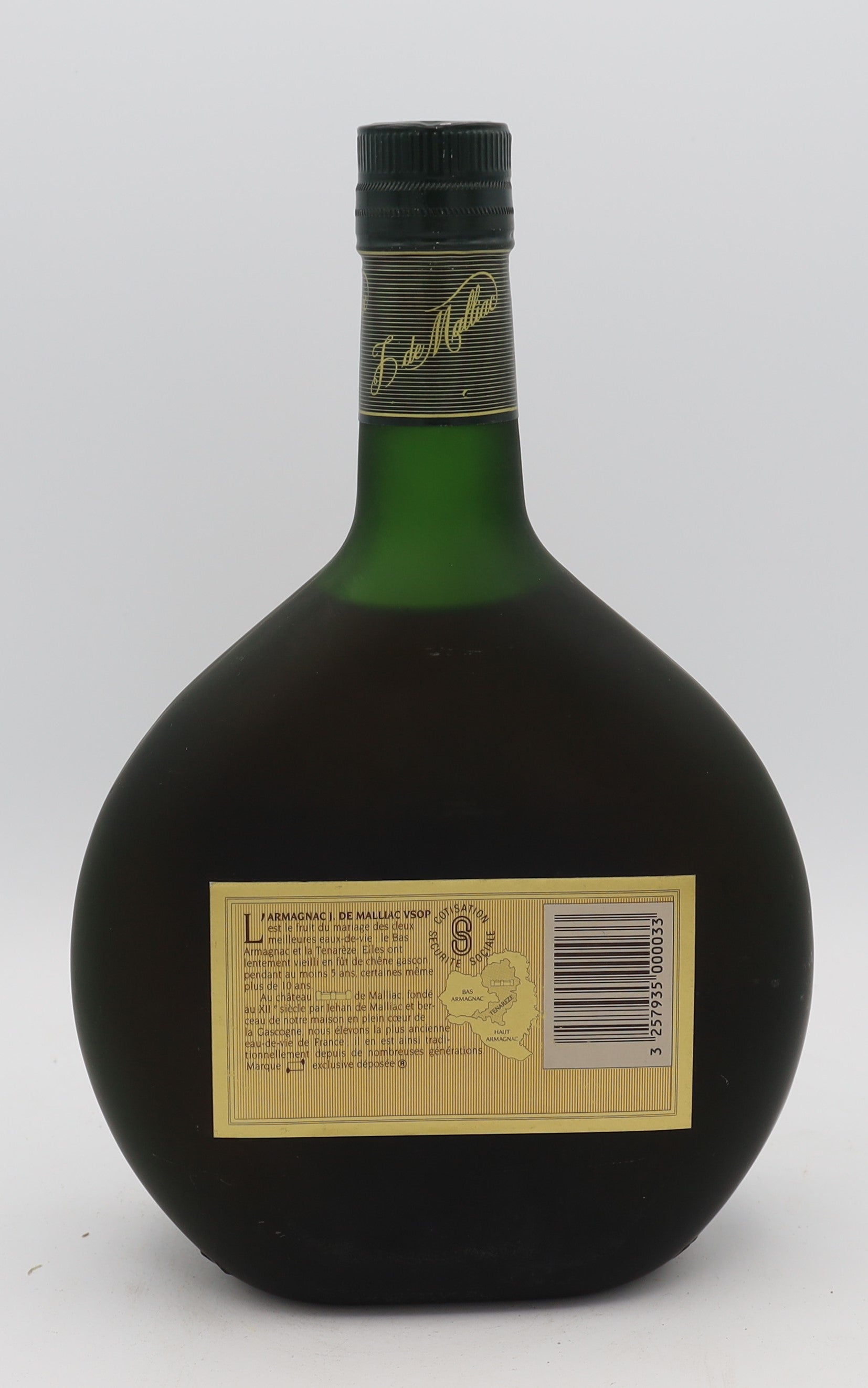 J. de Malliac VSOP Armagnac in green frosted bottle with gold label – premium aged brandy with rich, smooth flavors, ideal for collectors and connoisseurs.