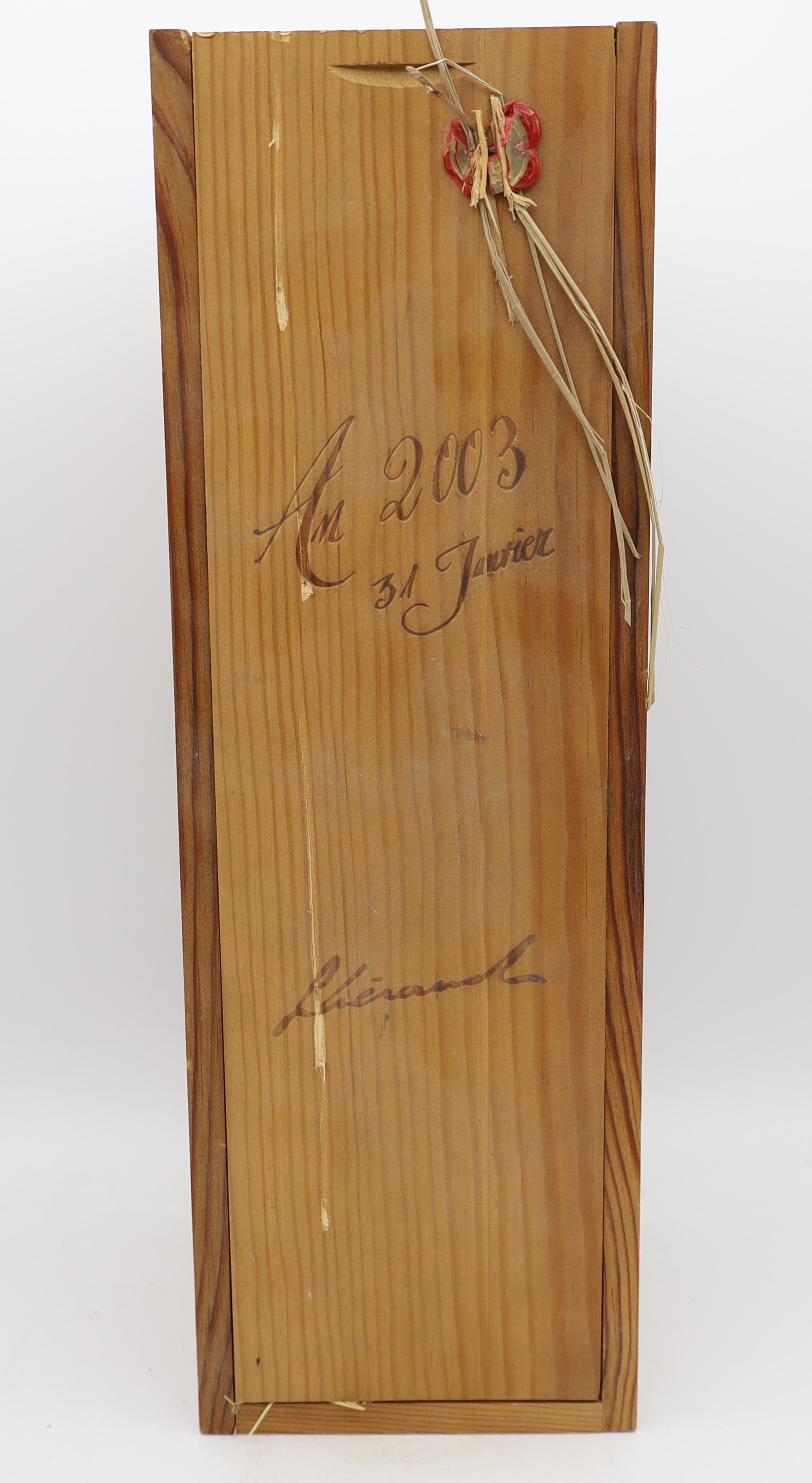 L’Héraud Cognac – premium French cognac in luxury wooden box, Reserved Treasures Club collectible edition, ideal for gifting