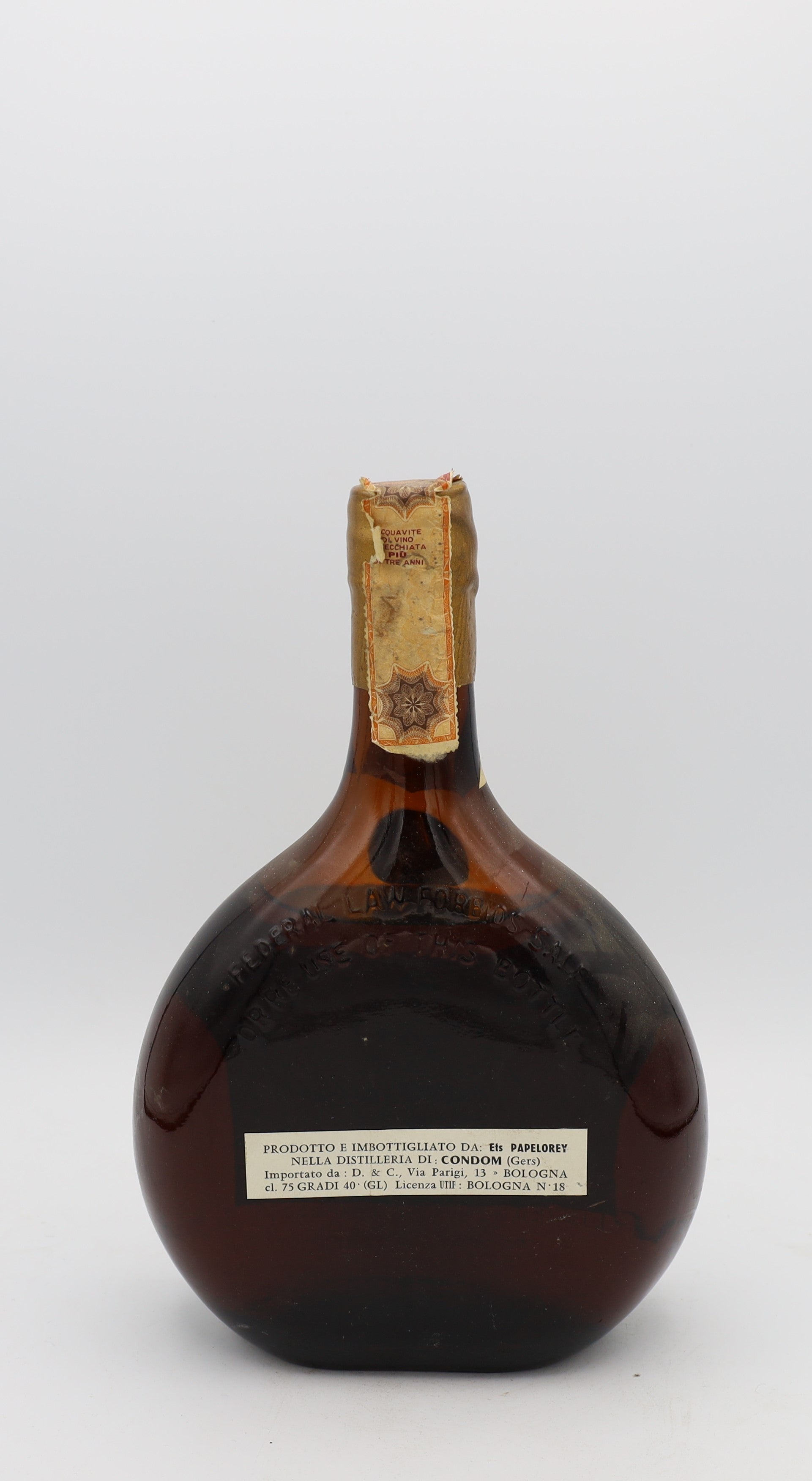 Larressingle Armagnac Vintage 1925, Reserved Treasures Club edition – exceptionally rare vintage brandy with rich, complex flavors, perfect for collectors.