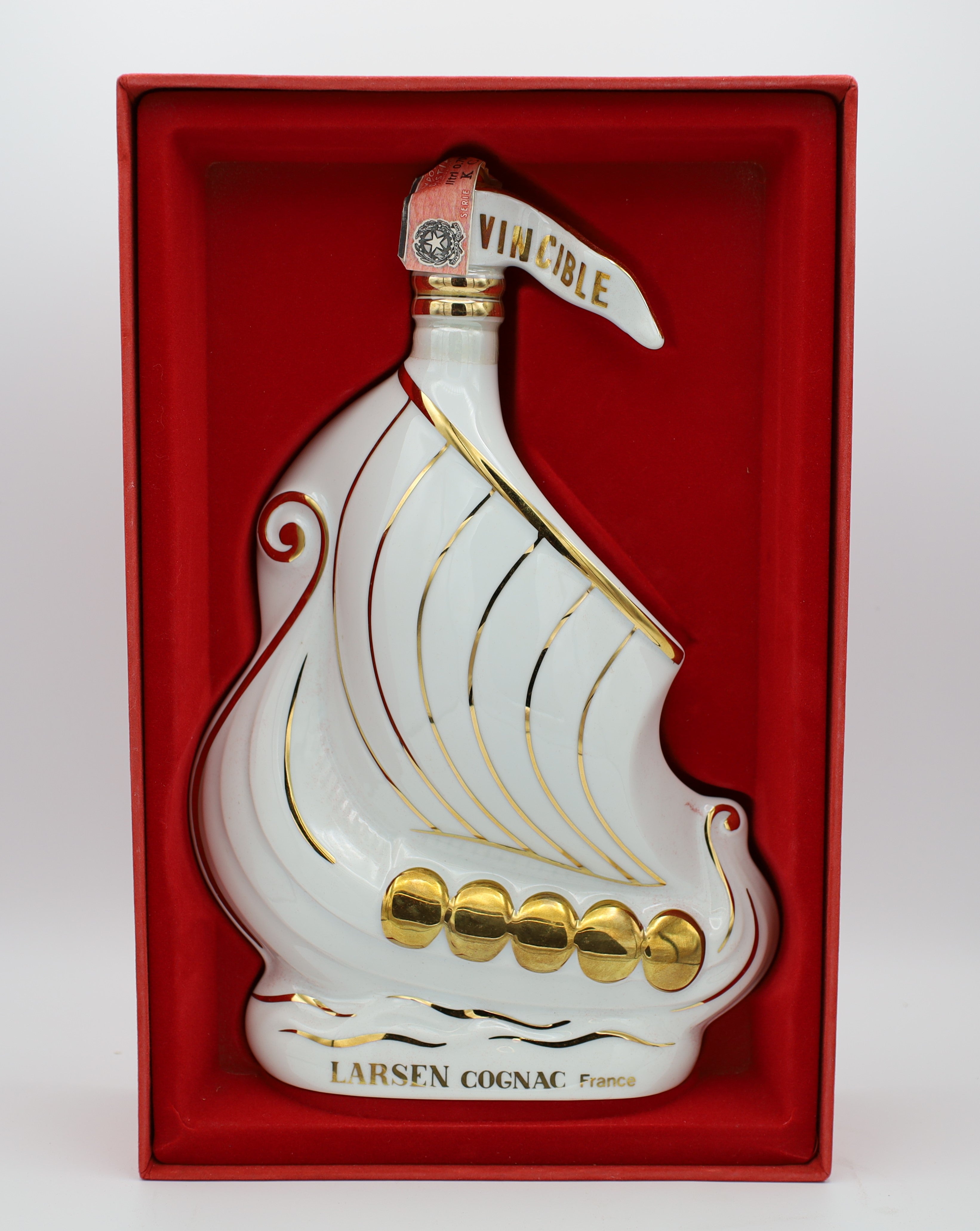 Larsen Fine Cognac White Invicible Viking Ship