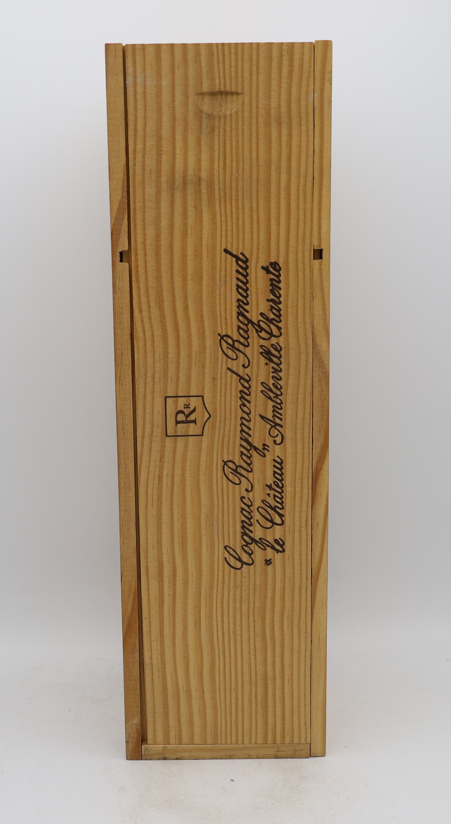 Raymond Ragnaud Heritage Grande Fine Champagne Cognac – premium French cognac in luxury gift box, ideal for collectors and gifting