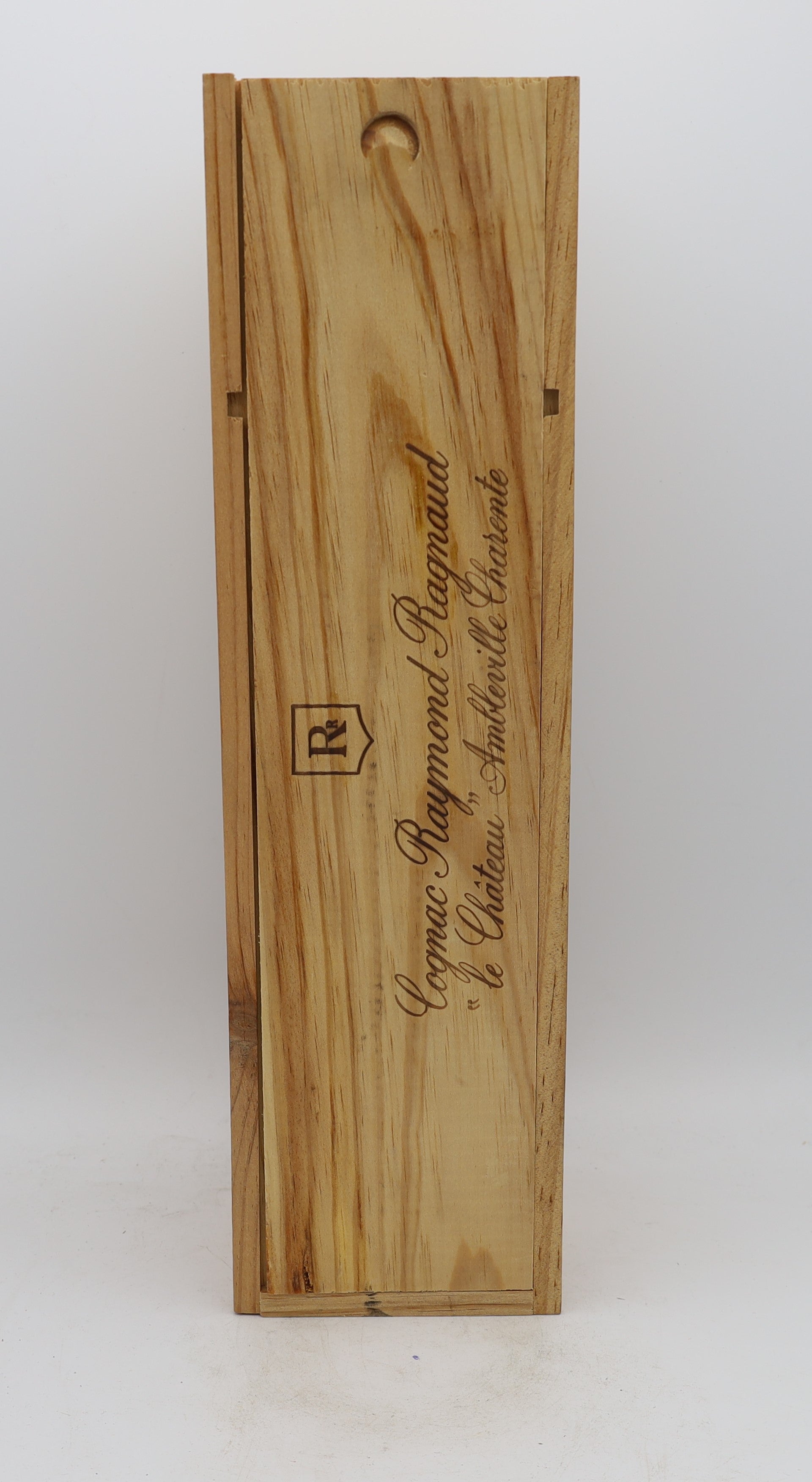 Raymond Ragnaud Très Vieille Grande Champagne Cognac – rare premium French cognac in luxury gift box, ideal for collectors and gifting