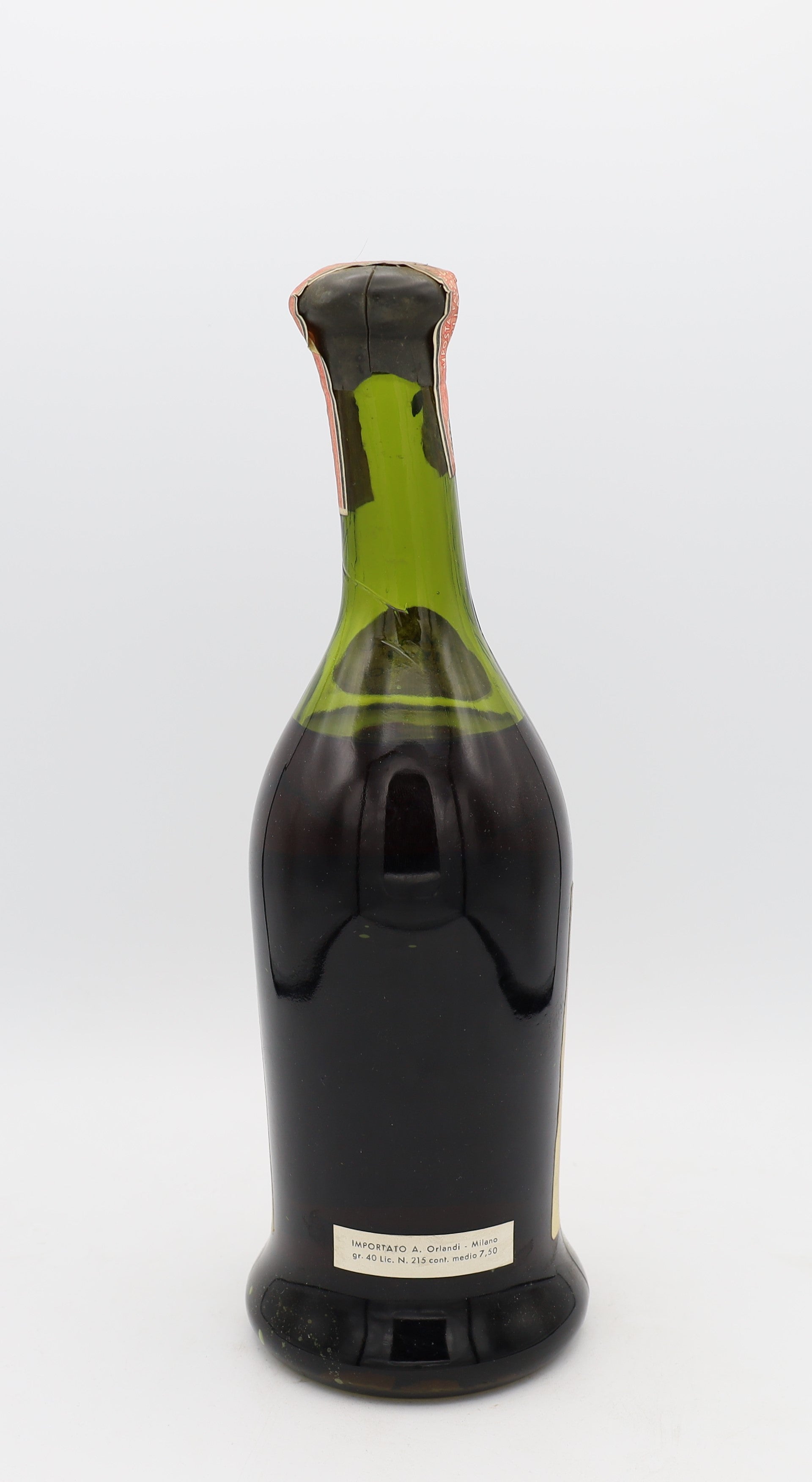 Robert Castagnon Hors d’Âge Vintage 1949, Reserved Treasures Club edition – exceptionally rare aged brandy with rich, complex flavors, perfect for collectors.