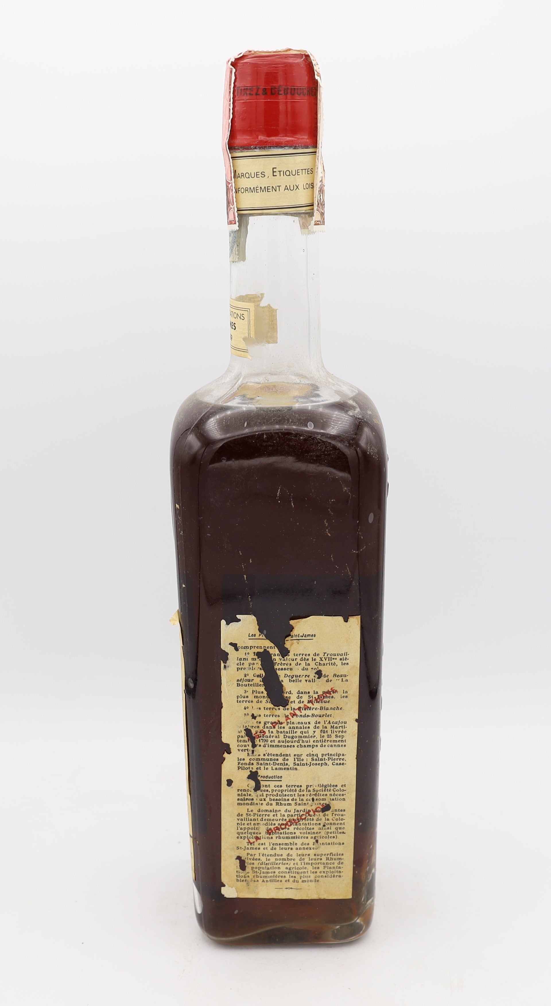 Saint James Agricole Rum Récolte 1939, Reserved Treasures Club edition – exceptionally rare vintage rum with rich, complex flavors, presented for collectors