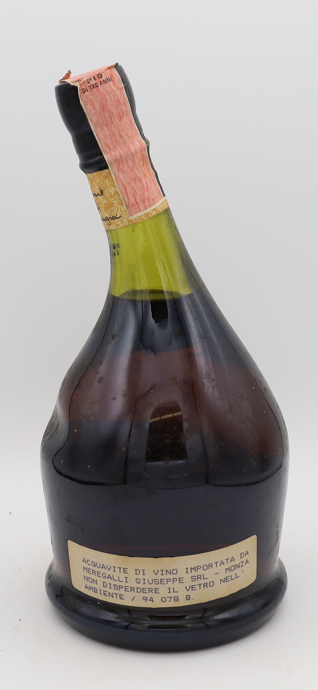 Saint Vivant Armagnac with gold wax and inner neck label in curved bottle – premium aged brandy with rich, smooth flavors, ideal for collectors and connoisseurs.