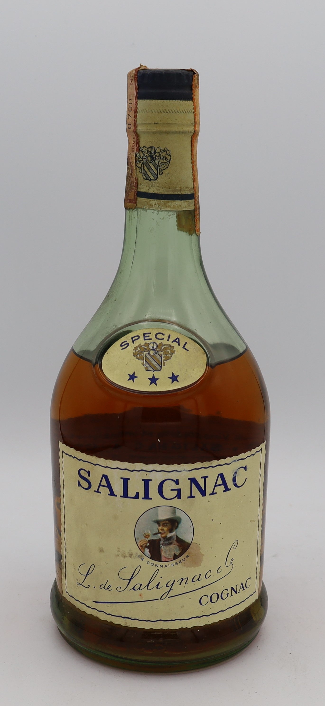 Salignac 3 Star Special Cognac – premium French brandy with rich amber color, smooth and balanced flavor profile, presented in a classic bottle for collectors and connoisseurs.