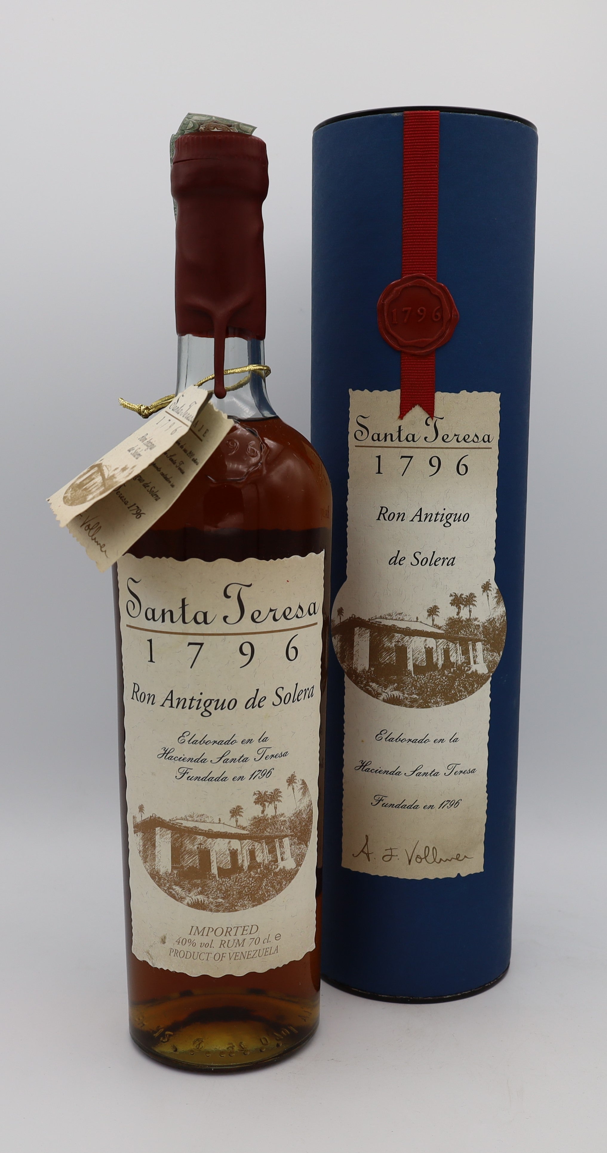 Santa Teresa Ron Antiguo de Solera 1796 Rum – premium Venezuelan rum presented in a collector’s box, with rich, complex flavors and smooth finish.