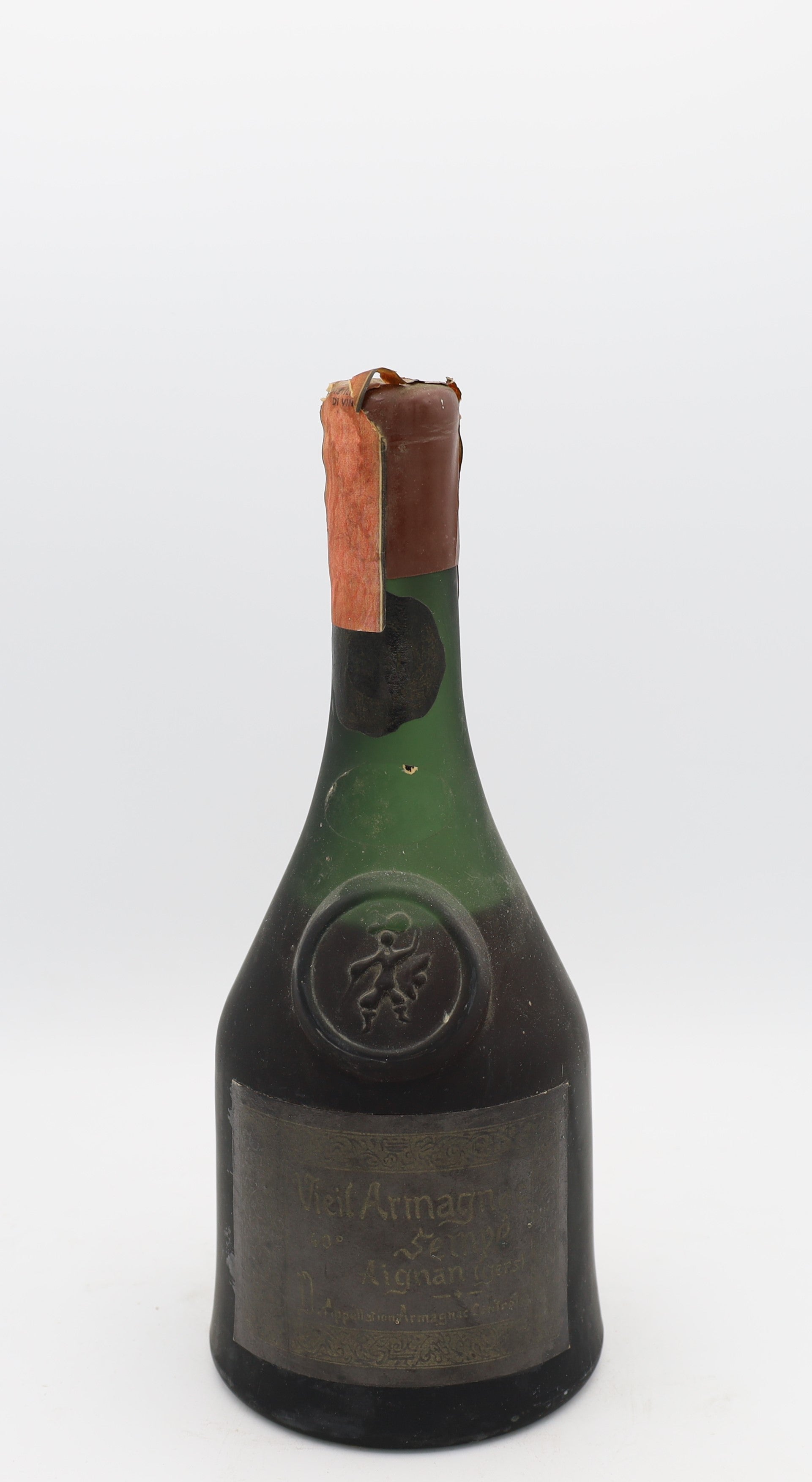 Sempé Armagnac VSOP Vintage 1961 Aignan, Reserved Treasures Club edition – refined aged French brandy with balanced oak and fruit notes.