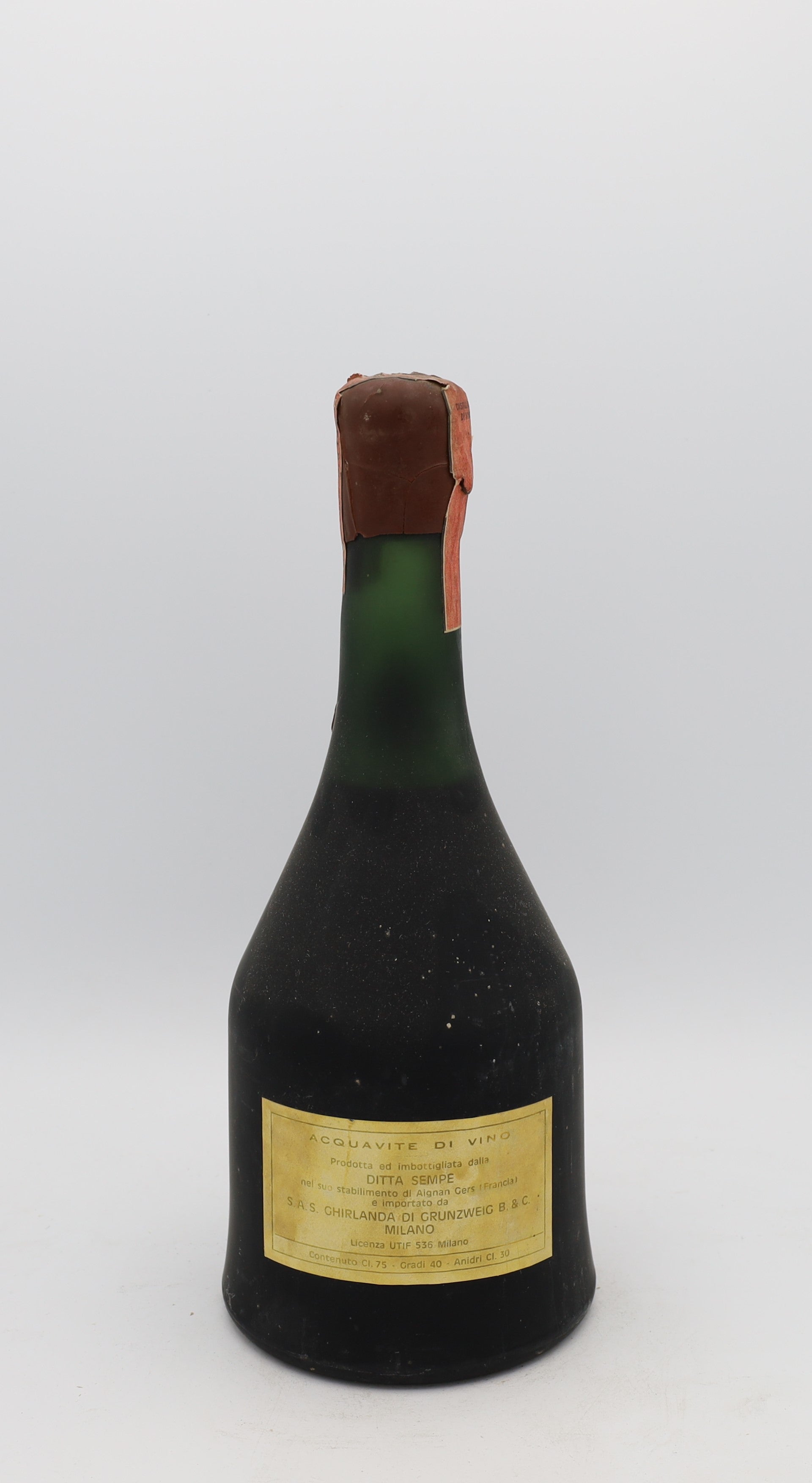 Sempé Armagnac Vintage 1928 Aignan, Reserved Treasures Club edition – exceptionally rare vintage brandy with rich, complex flavors, perfect for collectors.