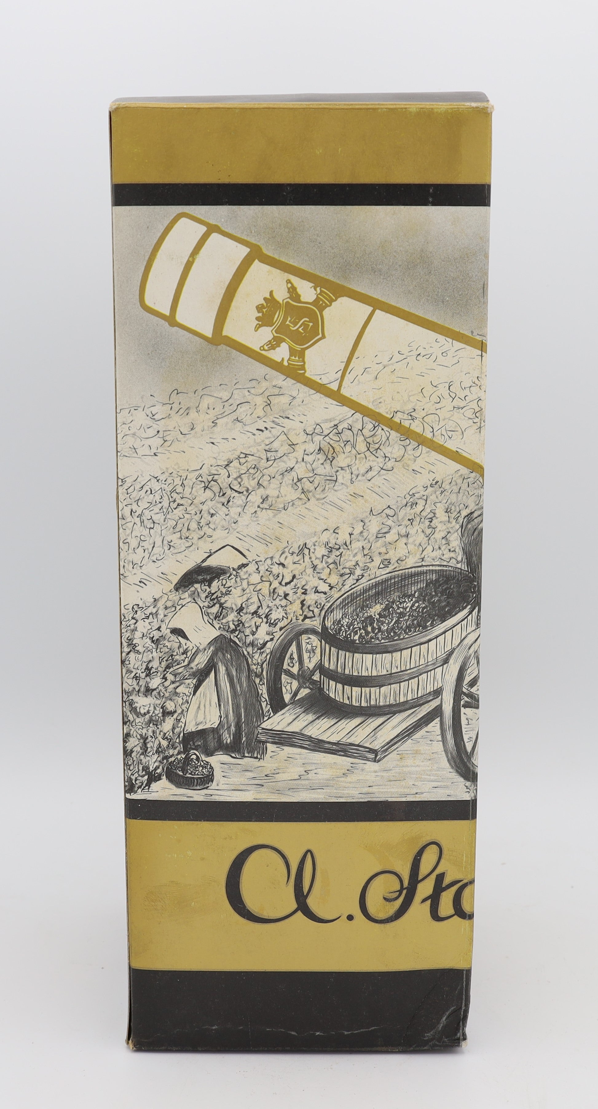 Staub Cognac – François Premier, premium French brandy, rich amber color with refined and complex flavors, ideal for collectors and connoisseurs.