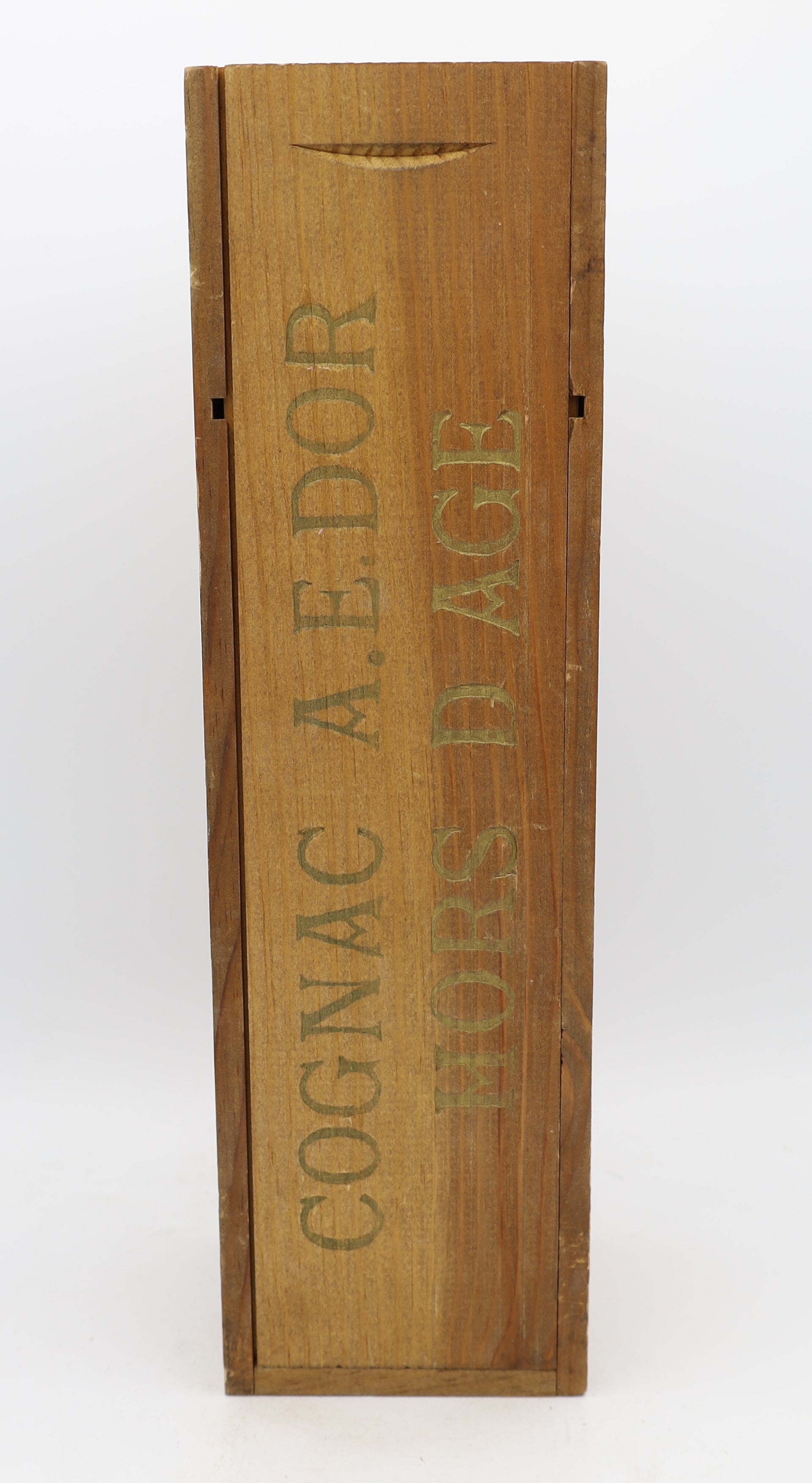 A.E. Dor Cognac – premium French cognac in luxury wooden box, elegant collectible packaging for gifting