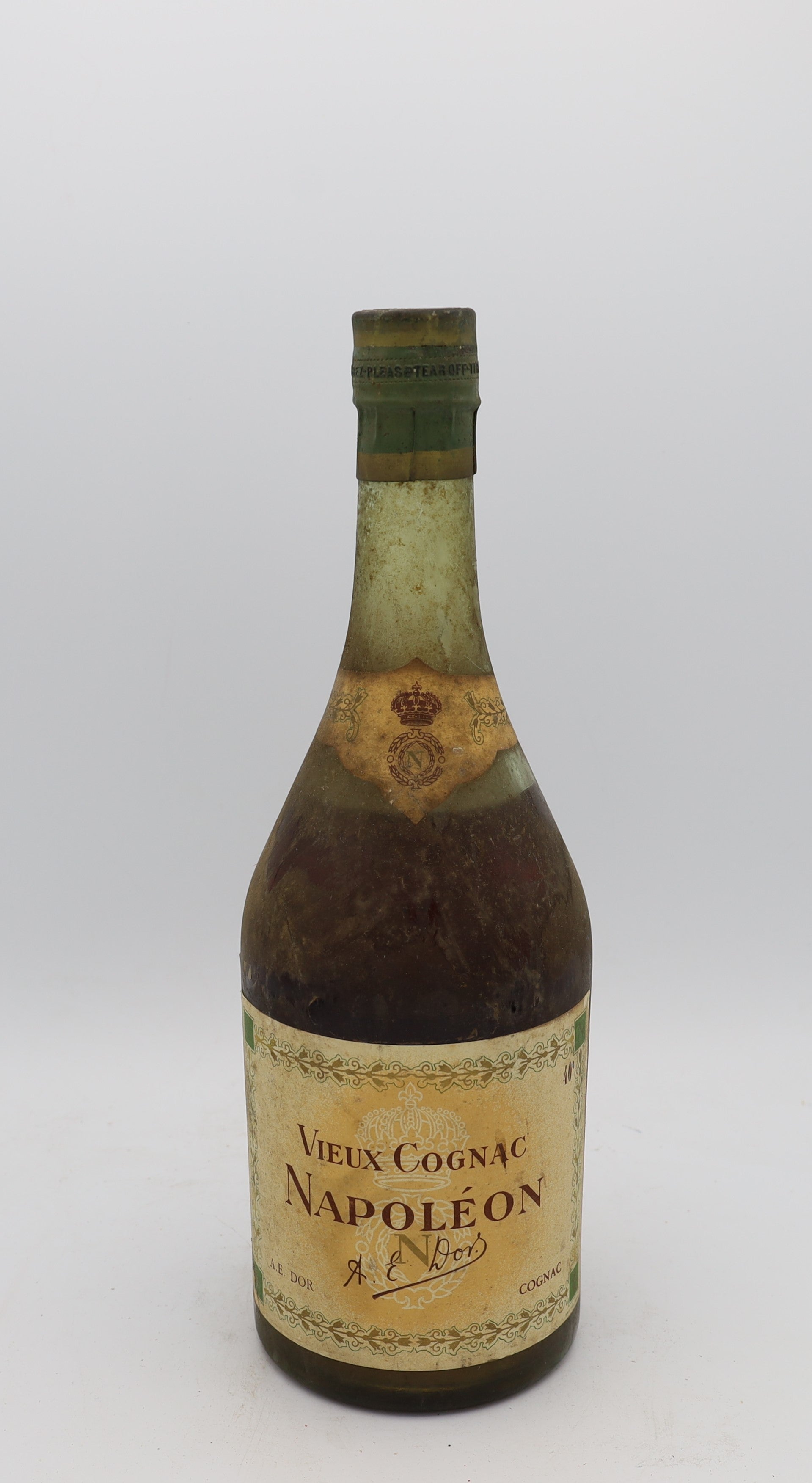 A.E. Dor Vieux Cognac Napoleon 1960s – rear view of rare vintage French cognac bottle, collectible edition for connoisseurs