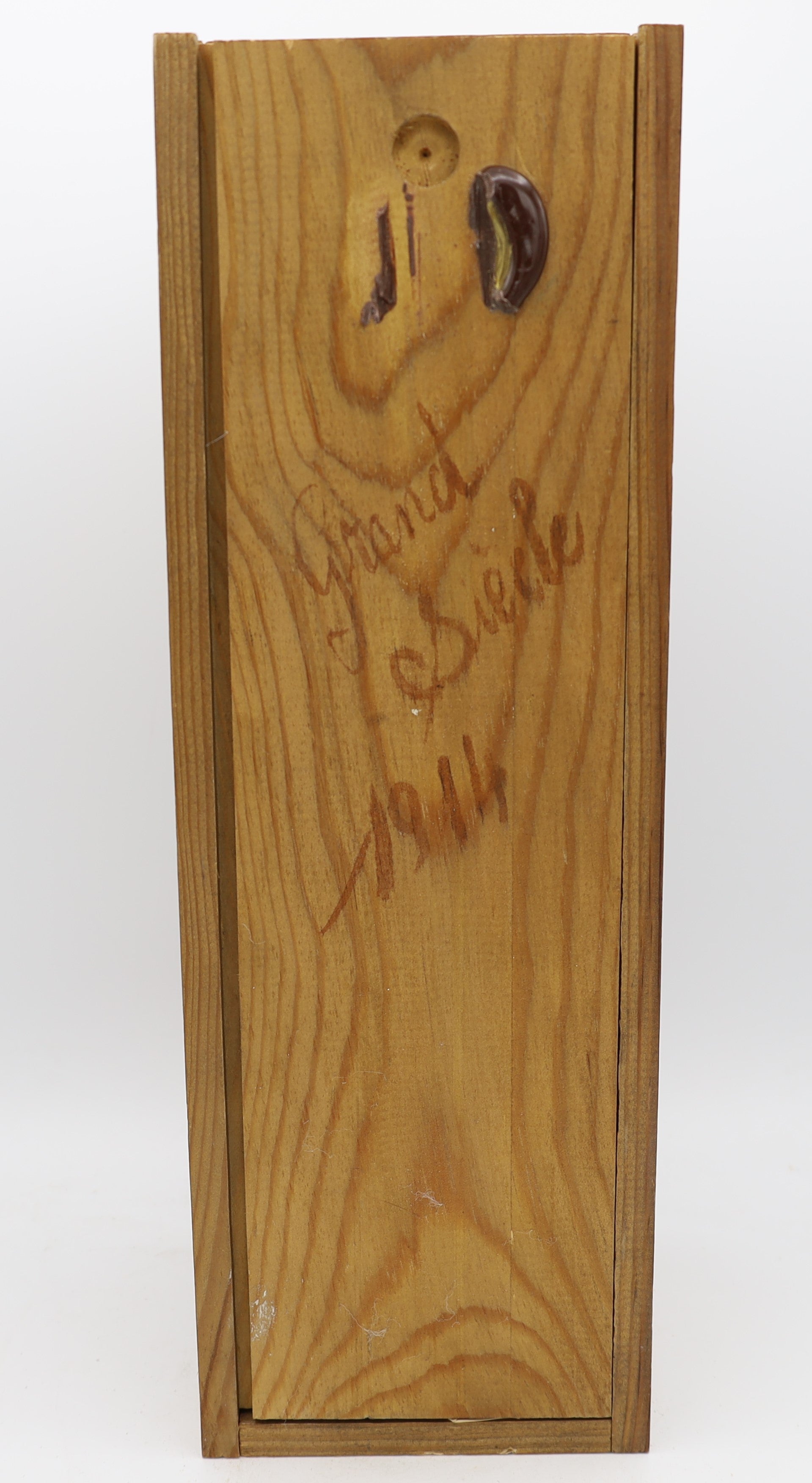 L’Héraud Grand Siègle Cognac Vintage 1914 – rare French cognac in luxury gift box, Reserved Treasures Club collectible edition