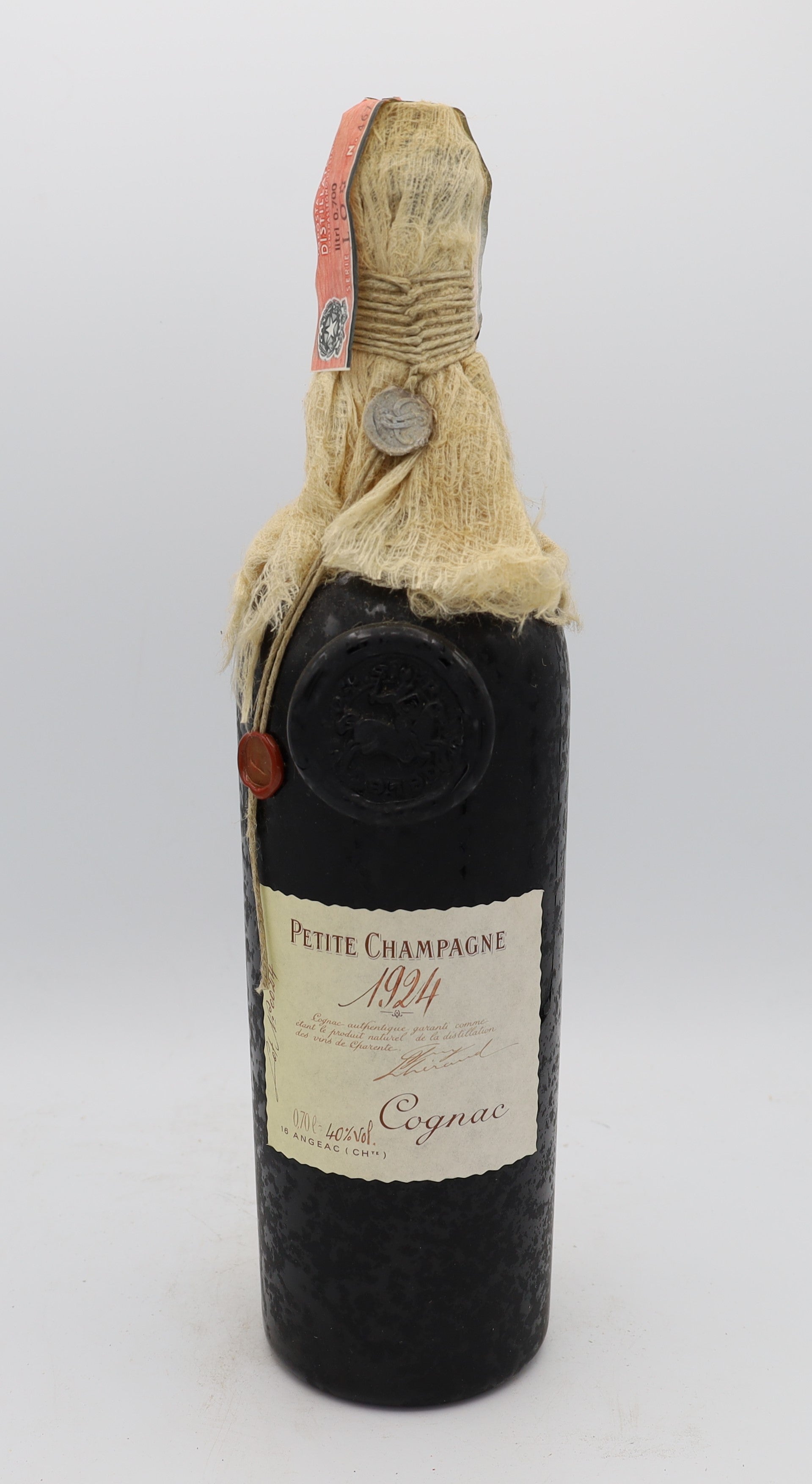L’Héraud Petite Champagne Cognac Vintage 1924 – rare French cognac with certificate, Reserved Treasures Club collectible edition for connoisseurs