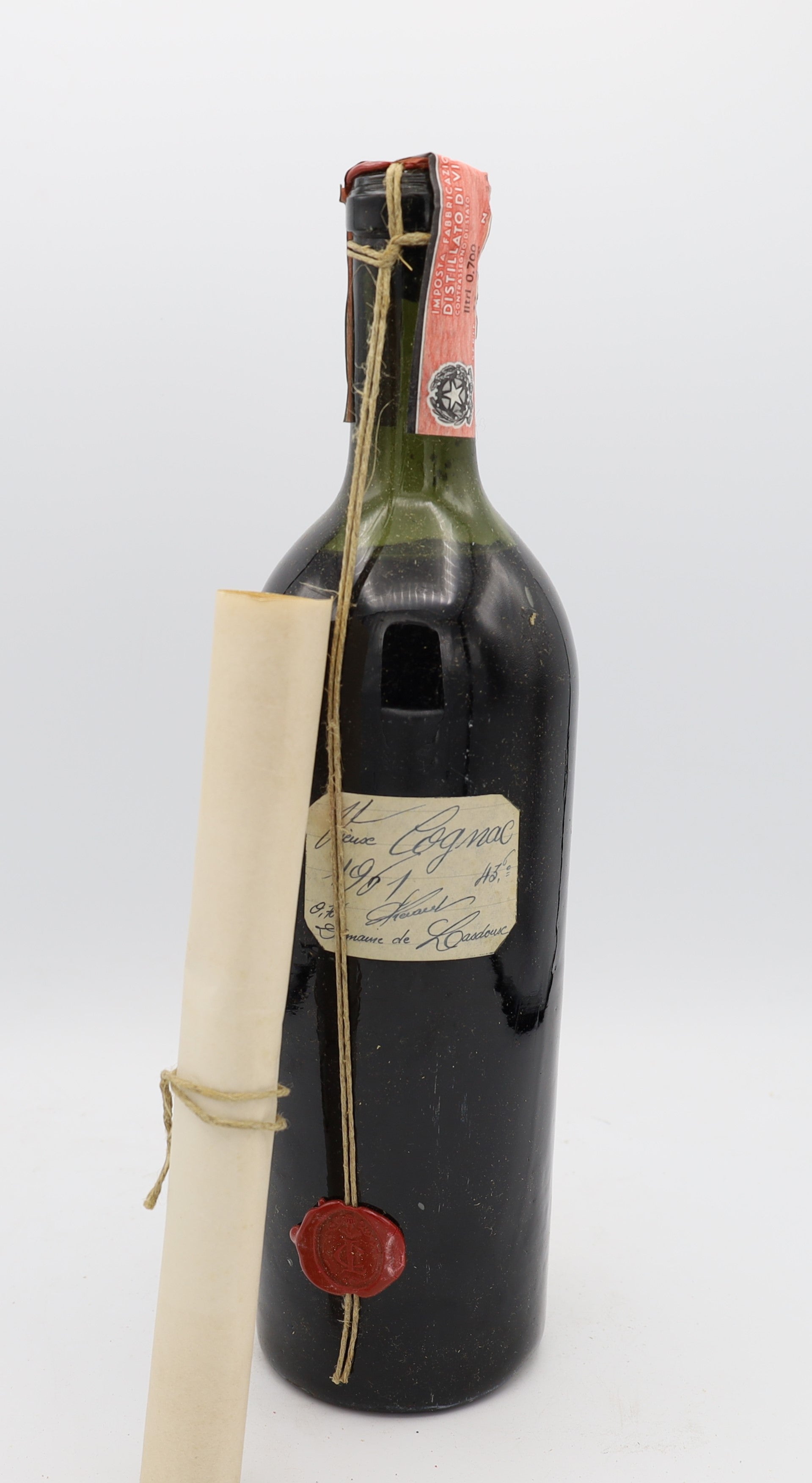 L’Héraud Vieux Cognac Vintage 1961 – rare French cognac with certificate, Reserved Treasures Club collectible edition for connoisseurs