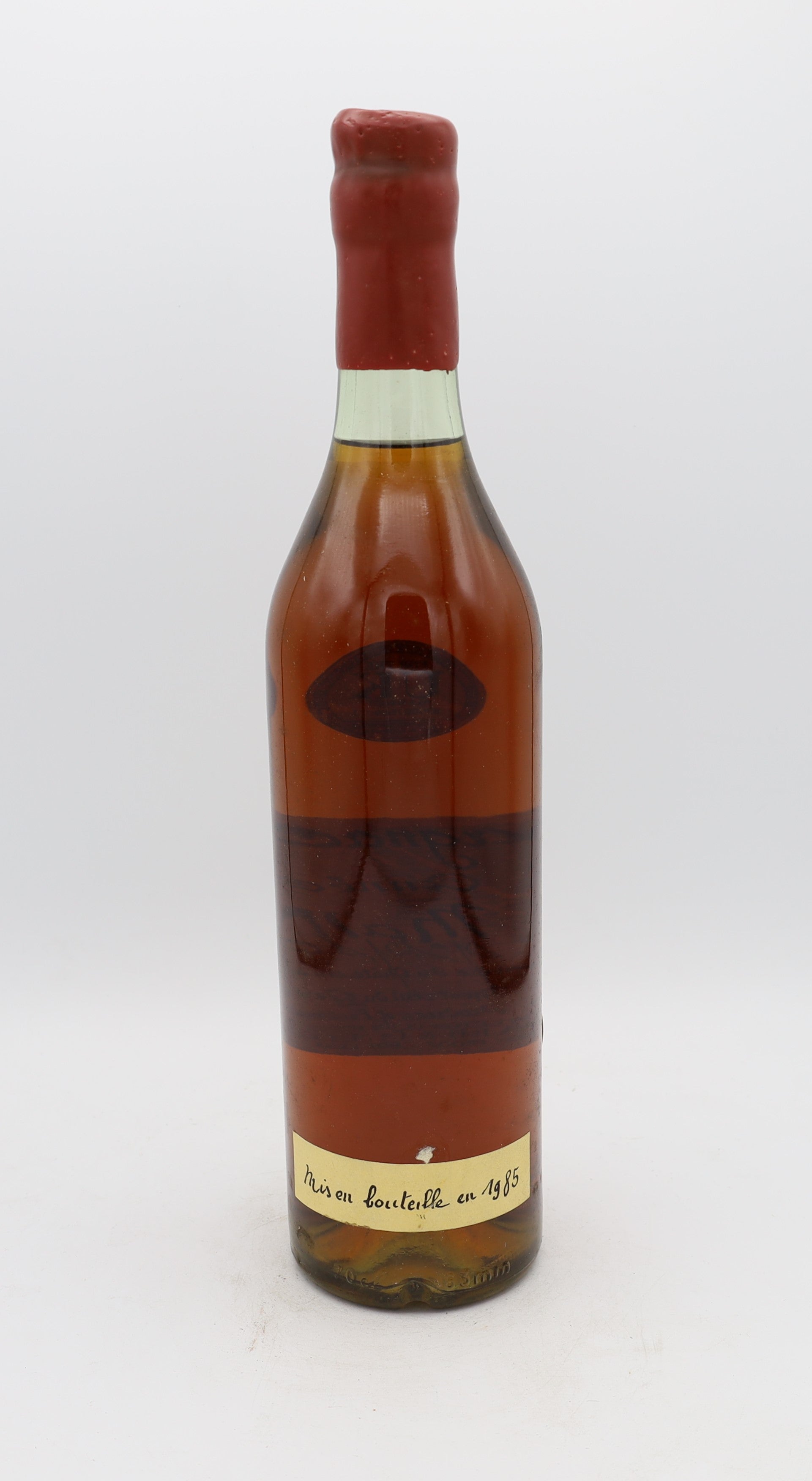 J. de Malliac Armagnac Vintage 1934, Reserved Treasures Club edition – exceptionally rare vintage brandy with rich, complex flavors, perfect for collectors.