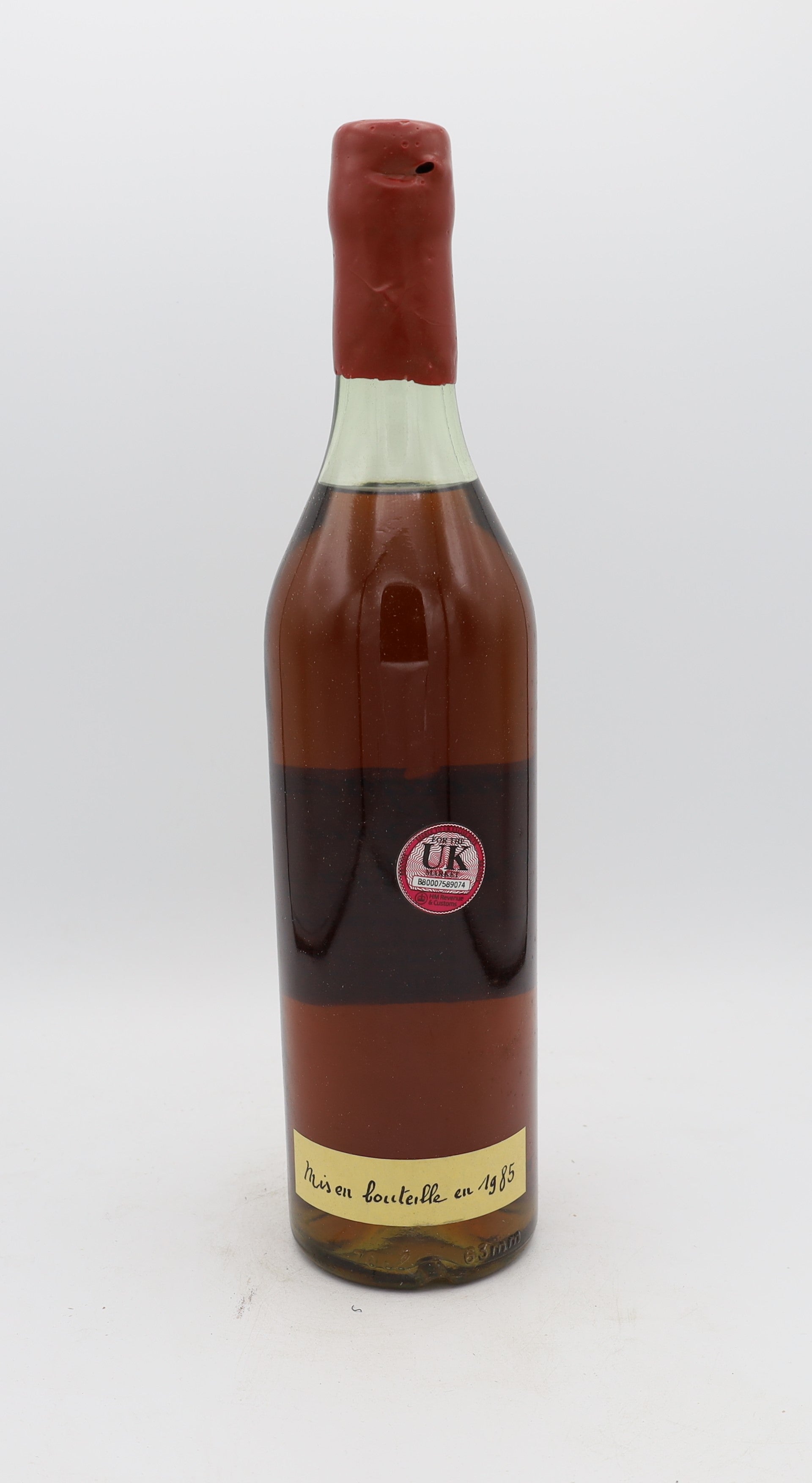 J. de Malliac Armagnac Vintage 1950, Reserved Treasures Club edition – exceptionally rare vintage brandy with rich, complex flavors, perfect for collectors.