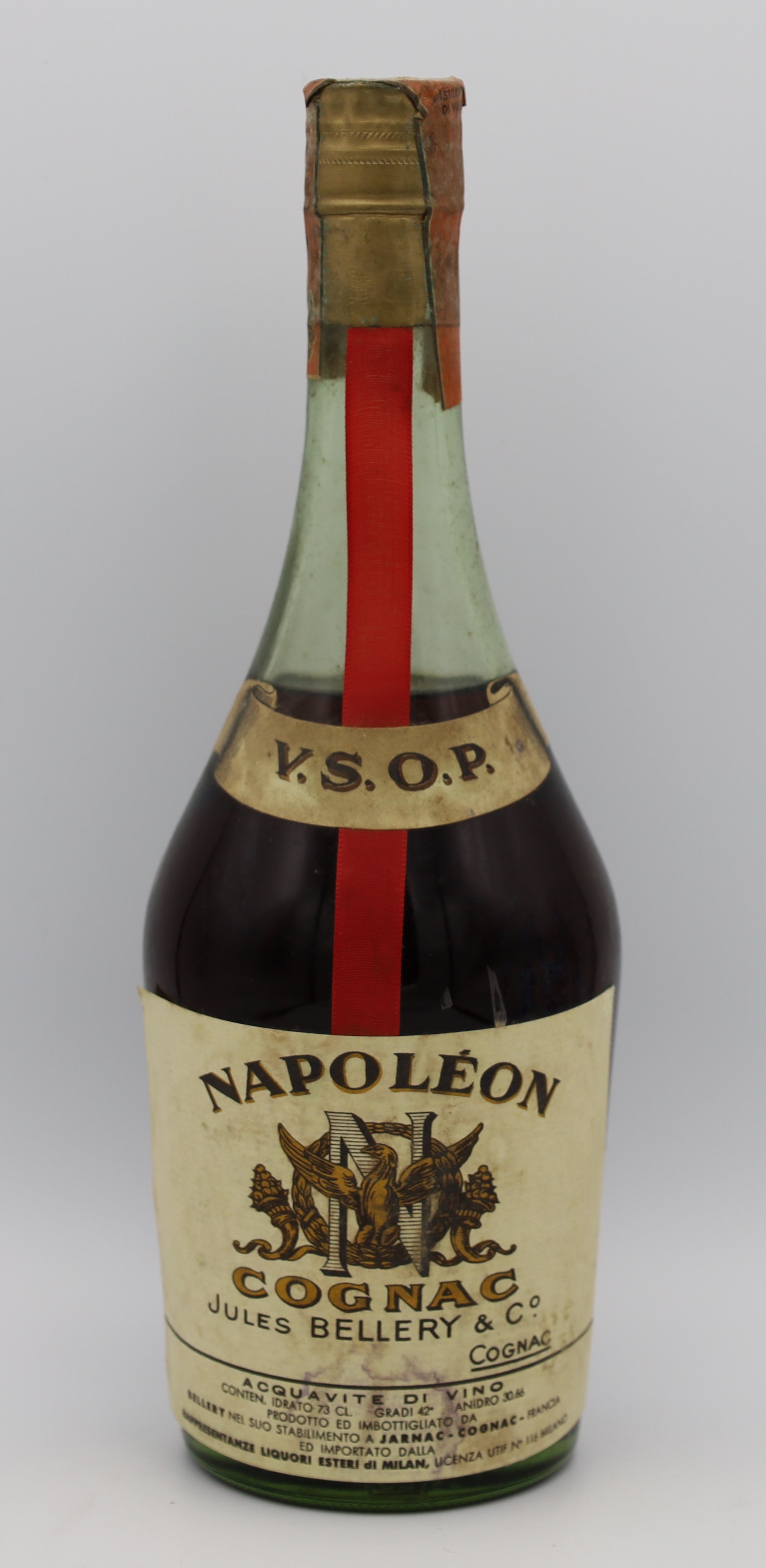 Jules Bellery Napoleon VSOP Cognac – premium French brandy with rich amber color, smooth and refined flavors, ideal for collectors and connoisseurs.