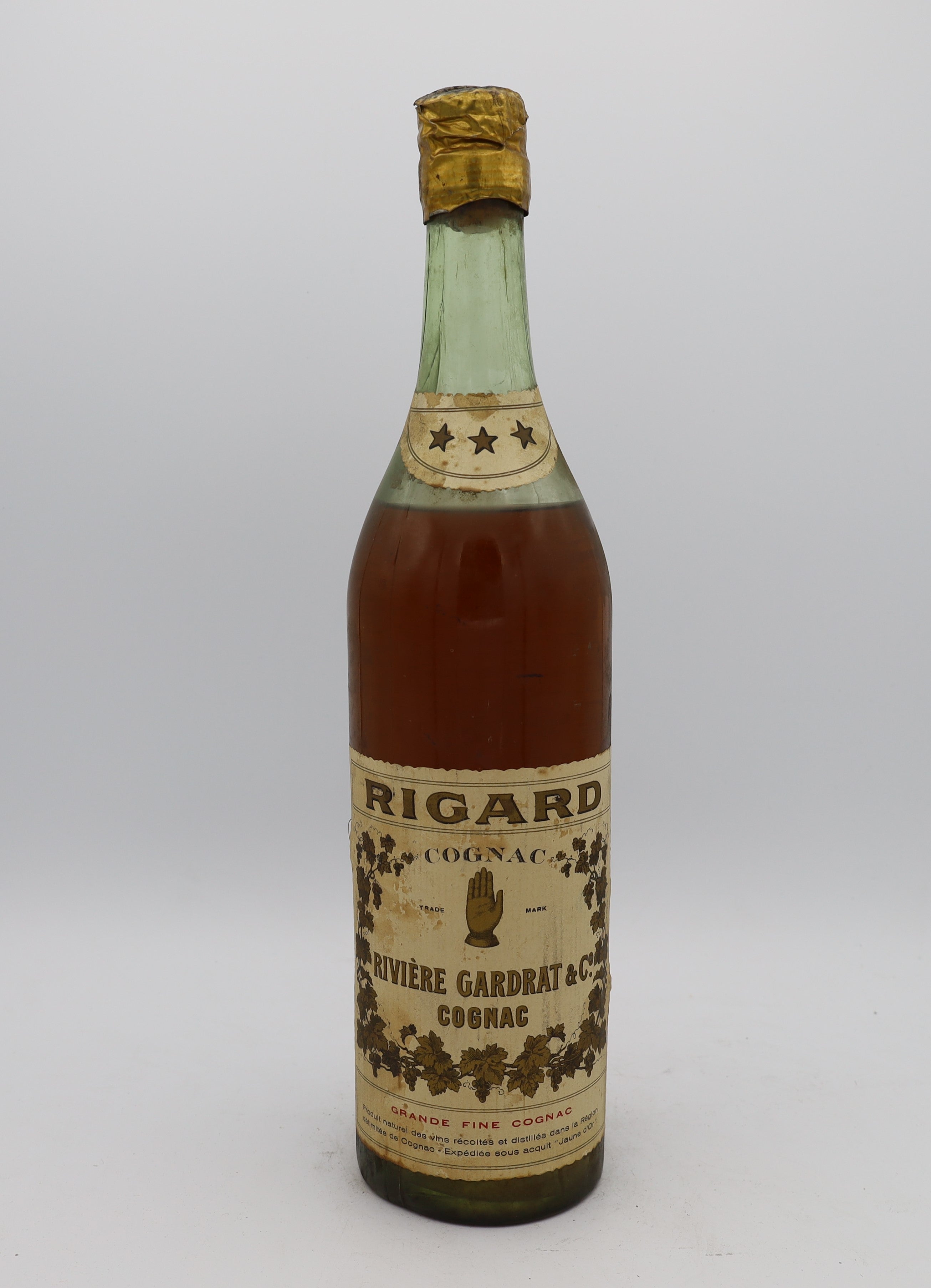 Rivière Gardrat 3 Stars Cognac – premium French brandy with rich amber color, smooth and balanced flavors, ideal for collectors and connoisseurs.