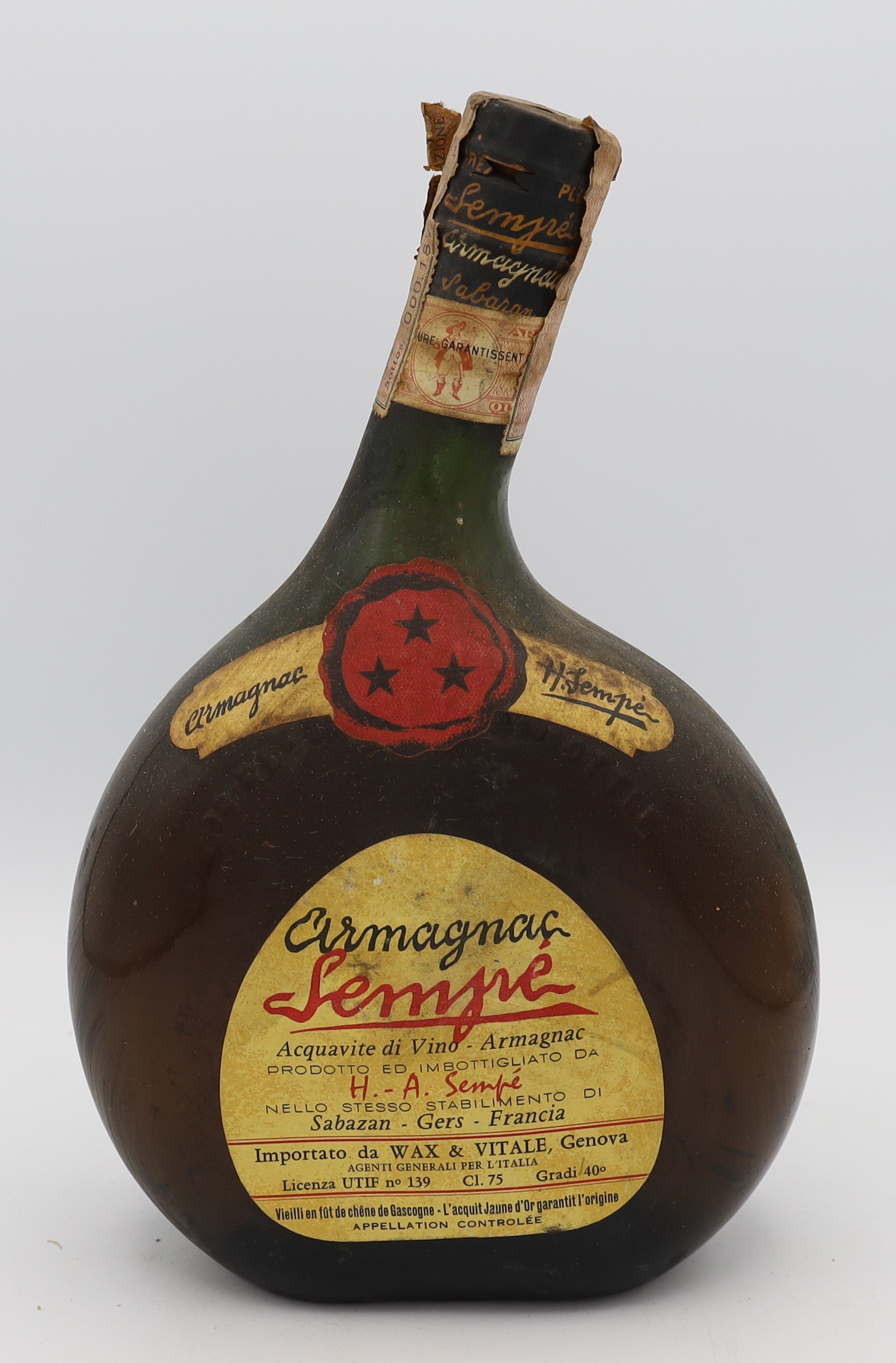 Sempe Armagnac 3 Star in green bottle – premium aged brandy with rich, smooth flavors, ideal for collectors and connoisseurs.