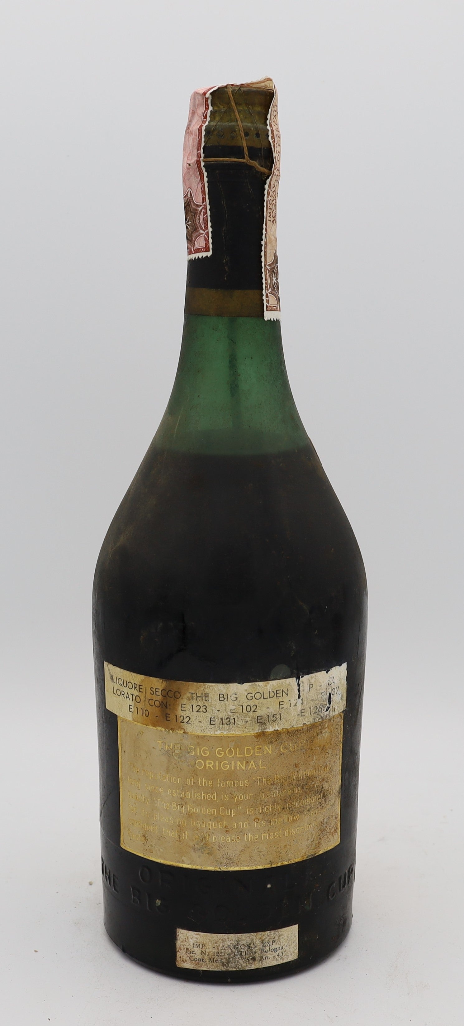 The Big Golden Cup Cognac – The Finest of All, premium aged brandy with rich, smooth flavors, ideal for collectors and connoisseurs.