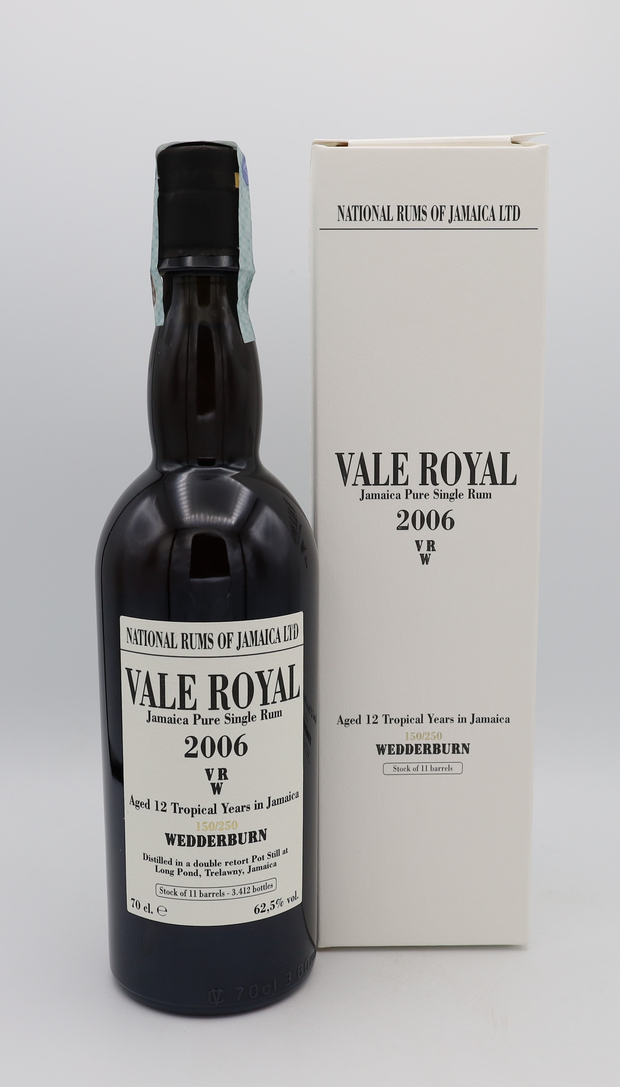 Vale Royal Rum Long Pond 2006 12YO – premium Jamaican rum with rich, complex flavors, crafted for smoothness and depth.